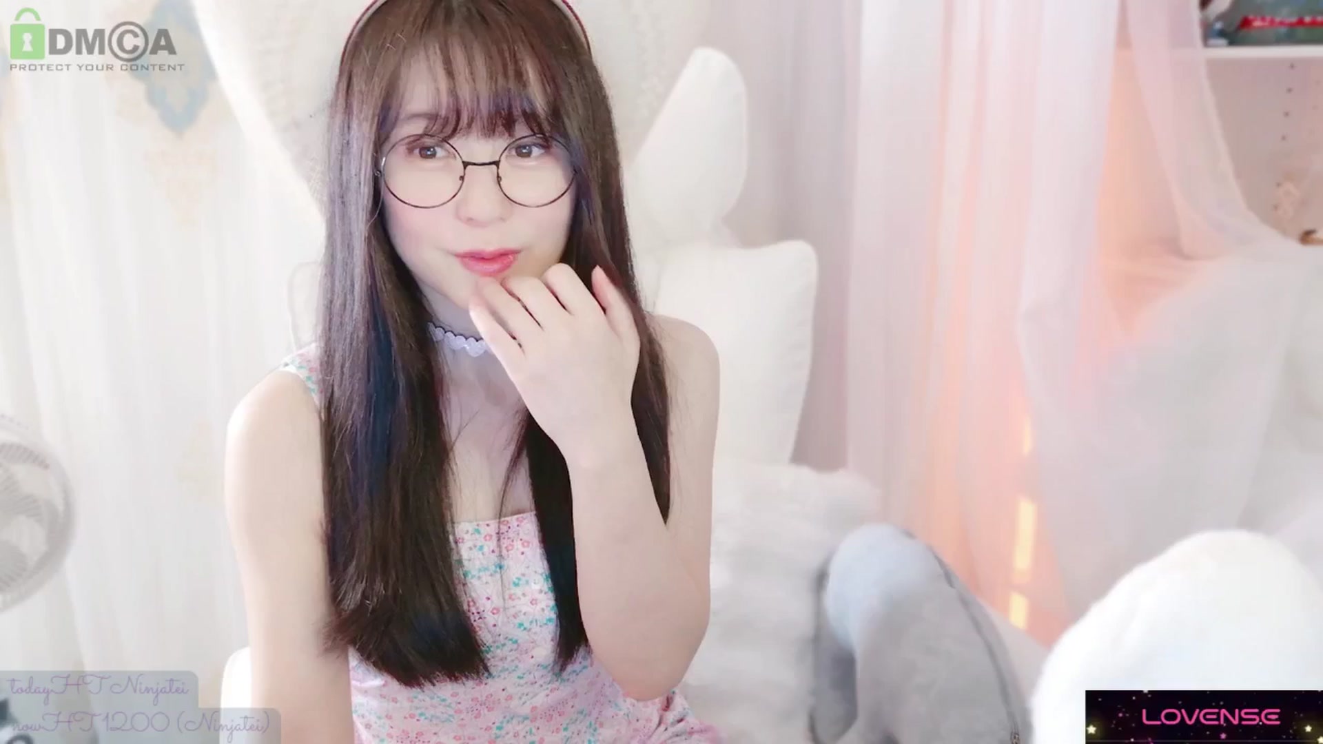 Gallery image thumbnail from meowtheworld's myfreecams stream on, 09/07/2025, 06:25 image 18 of 20