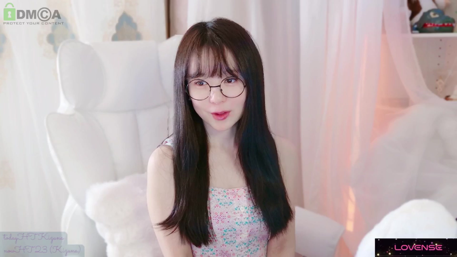 Gallery image thumbnail from meowtheworld's myfreecams stream on, 09/07/2025, 06:25 image 7 of 20