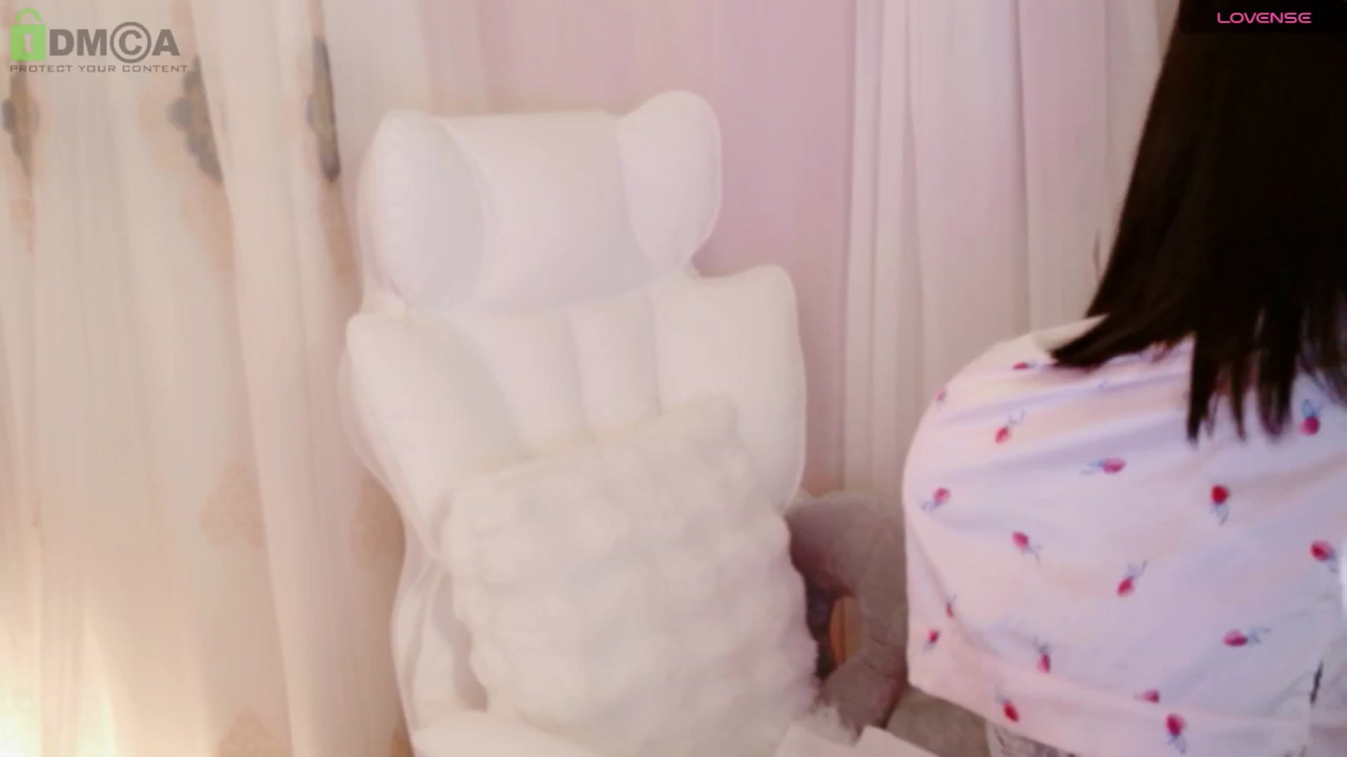 Gallery image thumbnail from meowtheworld's myfreecams stream on, 09/12/2025, 05:58 image 7 of 20