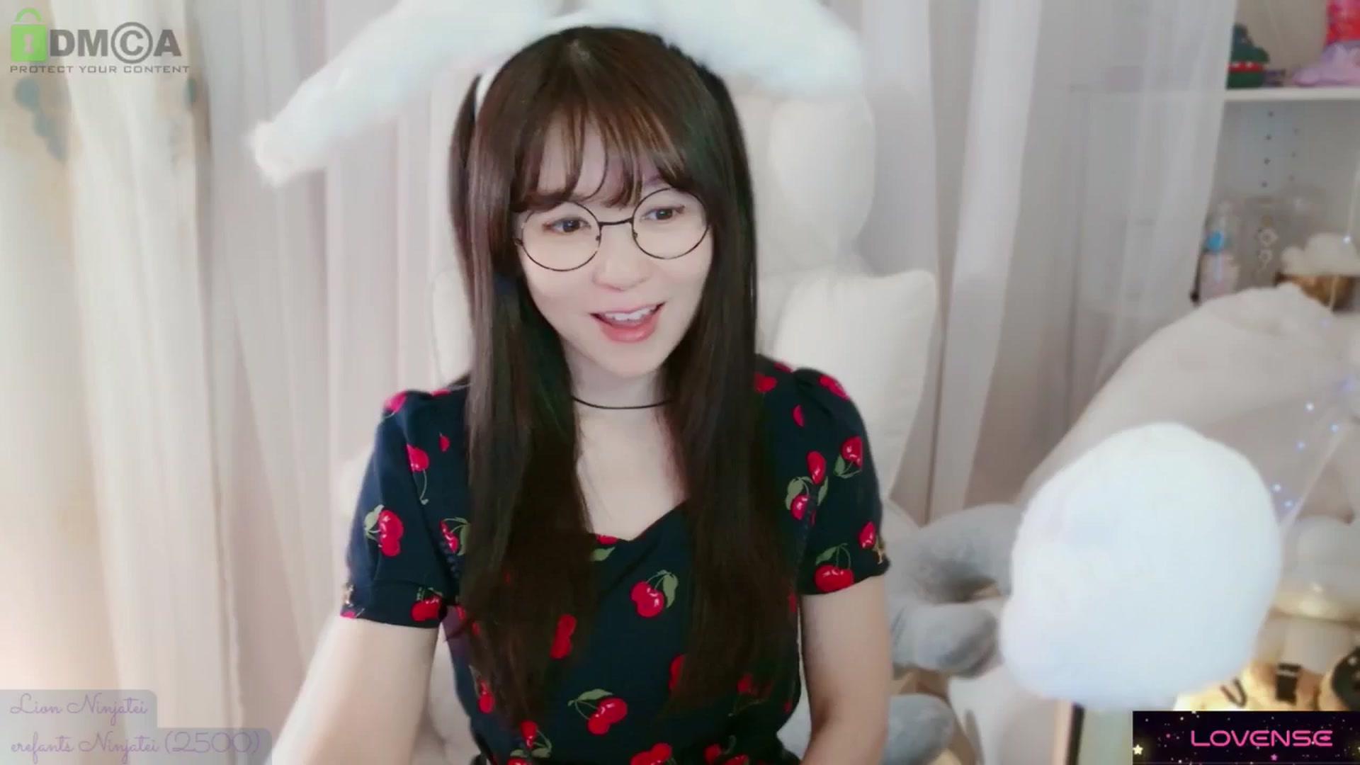 Gallery image thumbnail from meowtheworld's myfreecams stream on, 09/14/2025, 06:26 image 6 of 20
