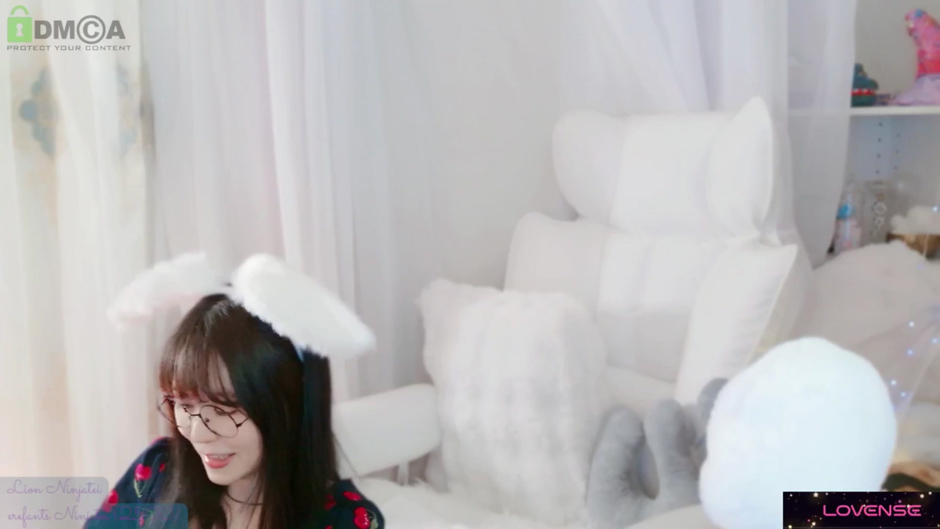 Gallery image thumbnail from meowtheworld's myfreecams stream on, 09/14/2025, 06:26 image 14 of 20