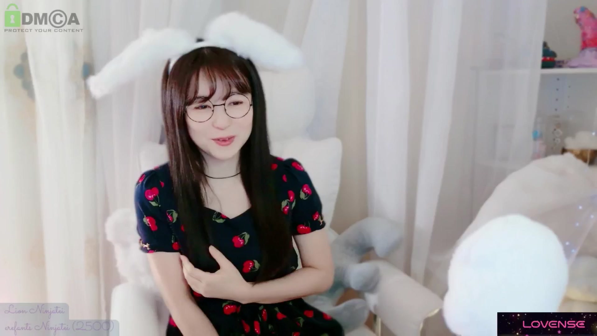 Gallery image thumbnail from meowtheworld's myfreecams stream on, 09/14/2025, 06:26 image 9 of 20
