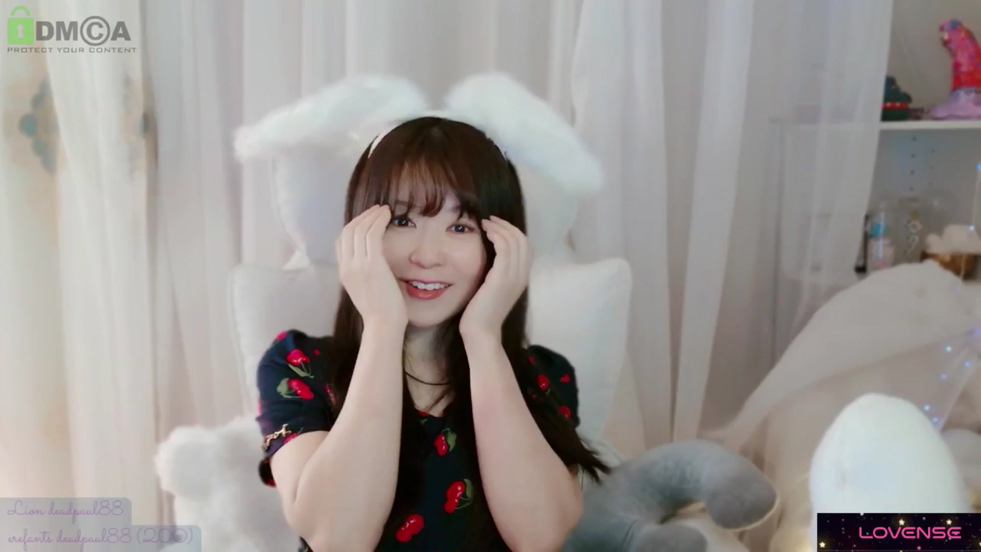 Gallery image thumbnail from meowtheworld's myfreecams stream on, 09/14/2025, 06:26 image 2 of 20