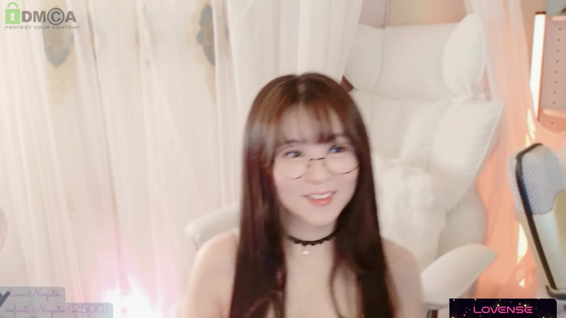Gallery image thumbnail from meowtheworld's myfreecams stream on, 09/27/2025, 06:07 image 10 of 20