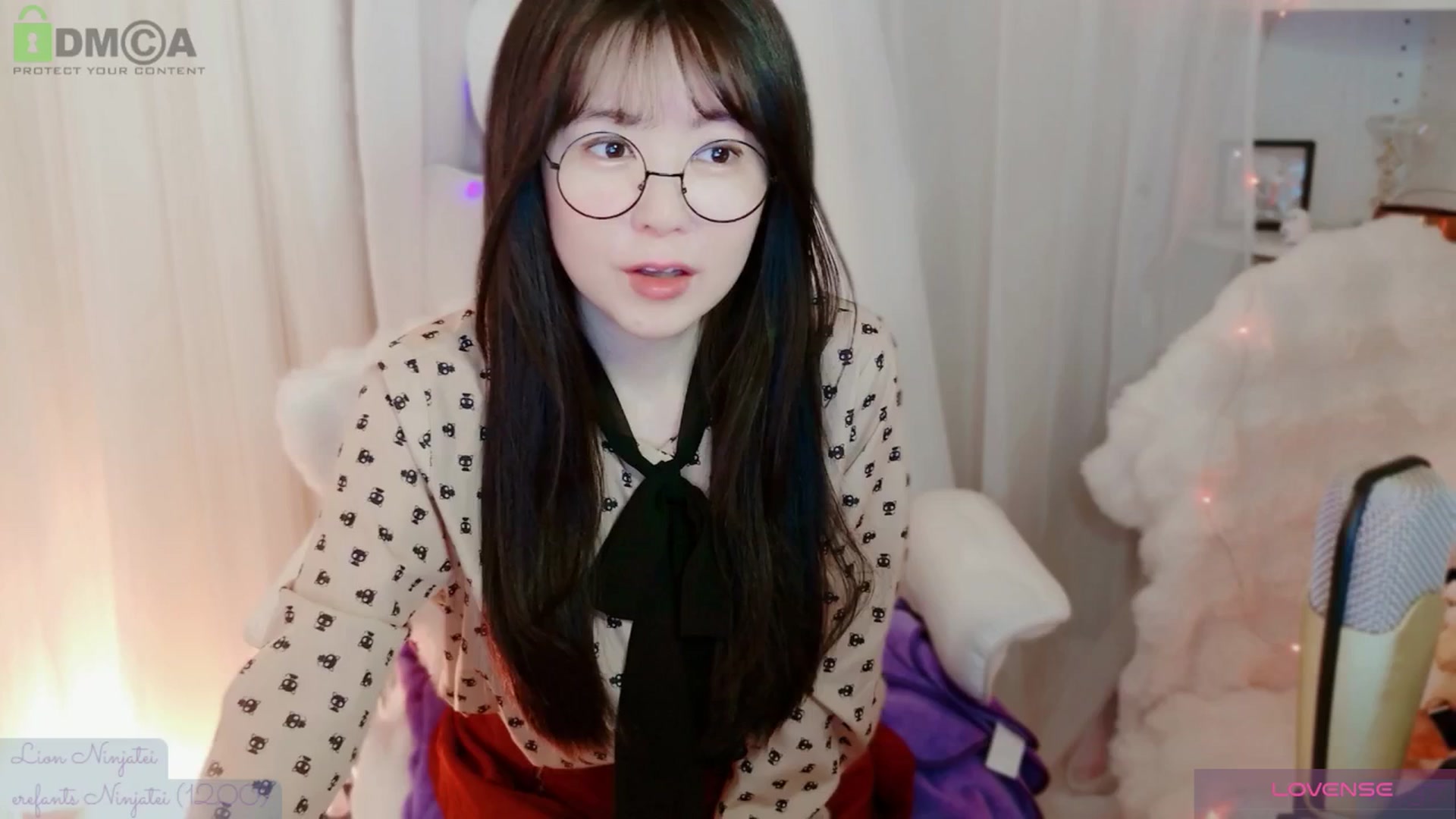 Gallery image thumbnail from meowtheworld's myfreecams stream on, 10/04/2025, 05:53 image 11 of 20