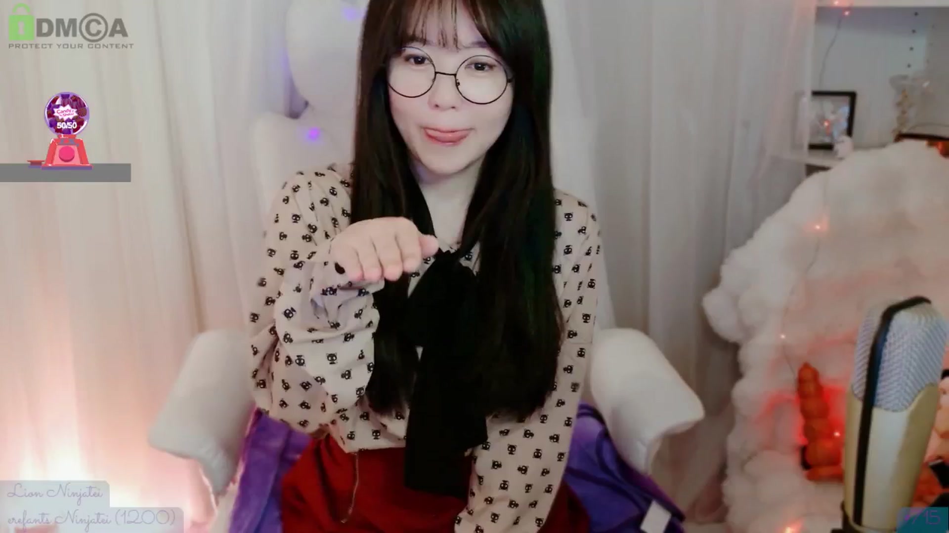 Gallery image thumbnail from meowtheworld's myfreecams stream on, 10/04/2025, 05:53 image 15 of 20