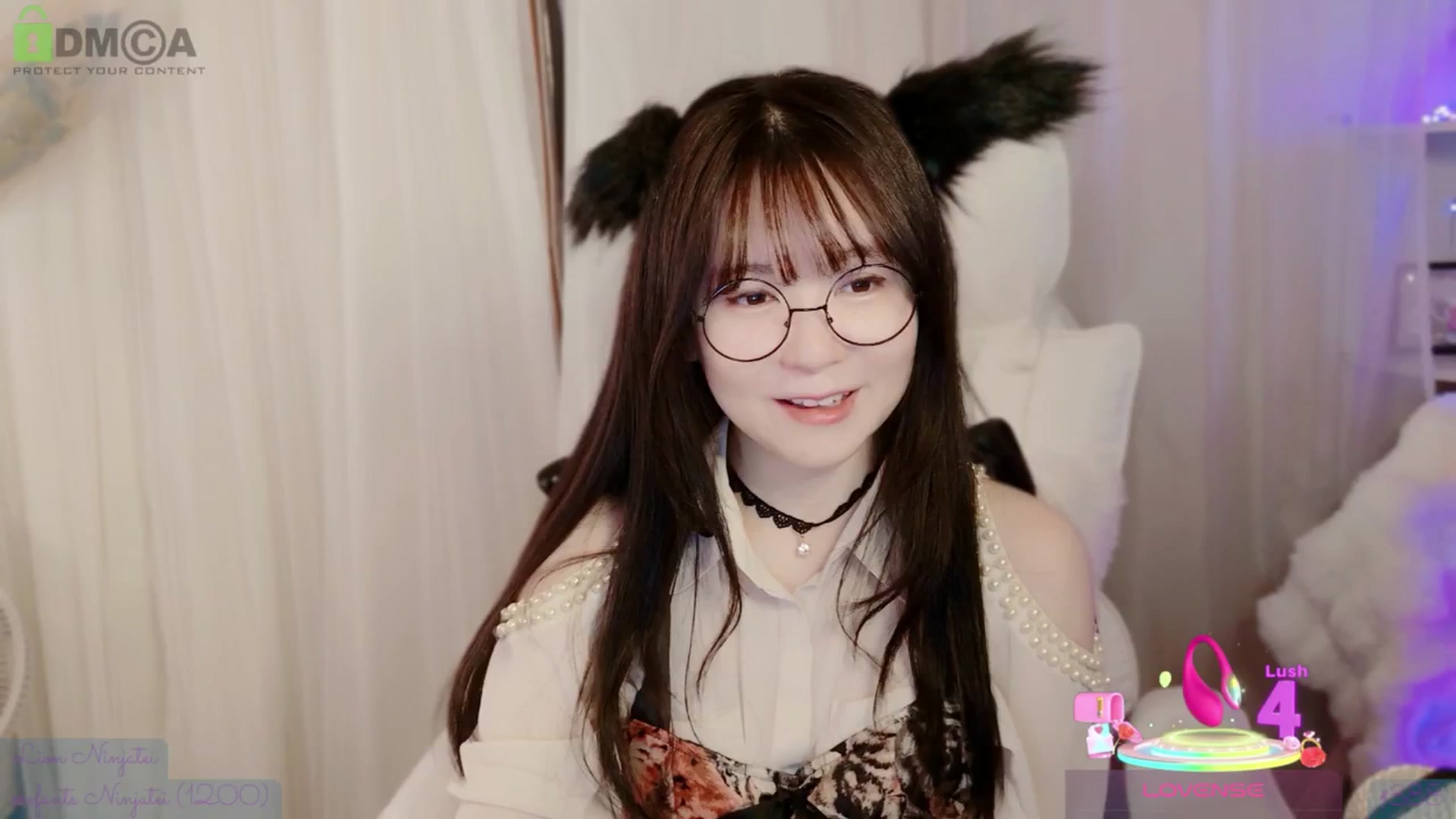 Gallery image thumbnail from meowtheworld's myfreecams stream on, 10/05/2025, 06:38 image 6 of 20