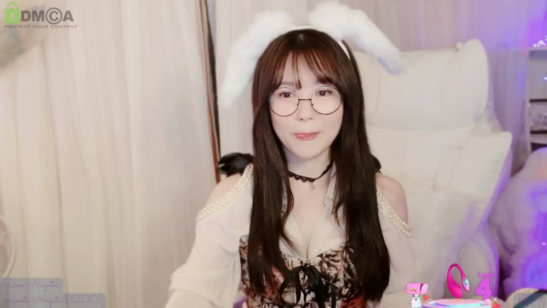 Gallery image thumbnail from meowtheworld's myfreecams stream on, 10/05/2025, 06:38 image 16 of 20