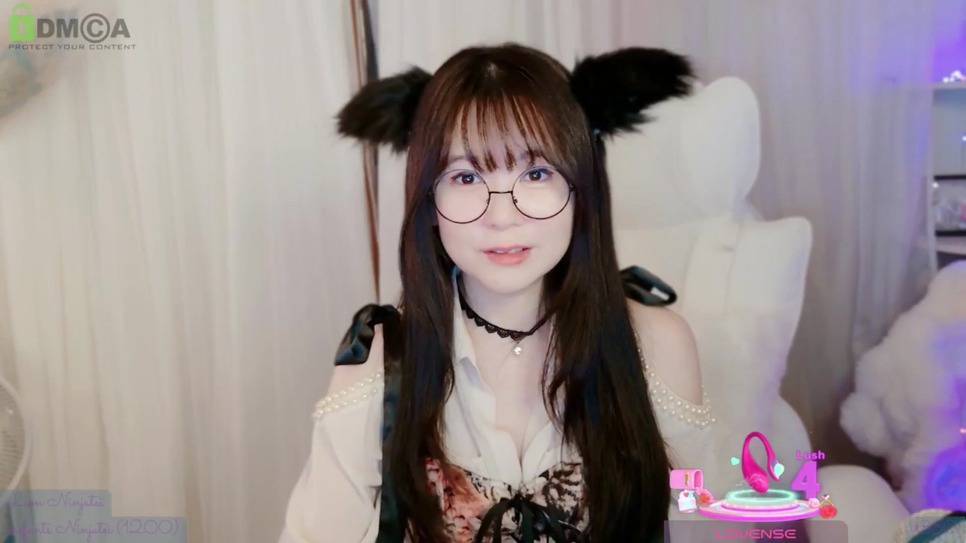 Gallery image thumbnail from meowtheworld's myfreecams stream on, 10/05/2025, 06:38 image 13 of 20