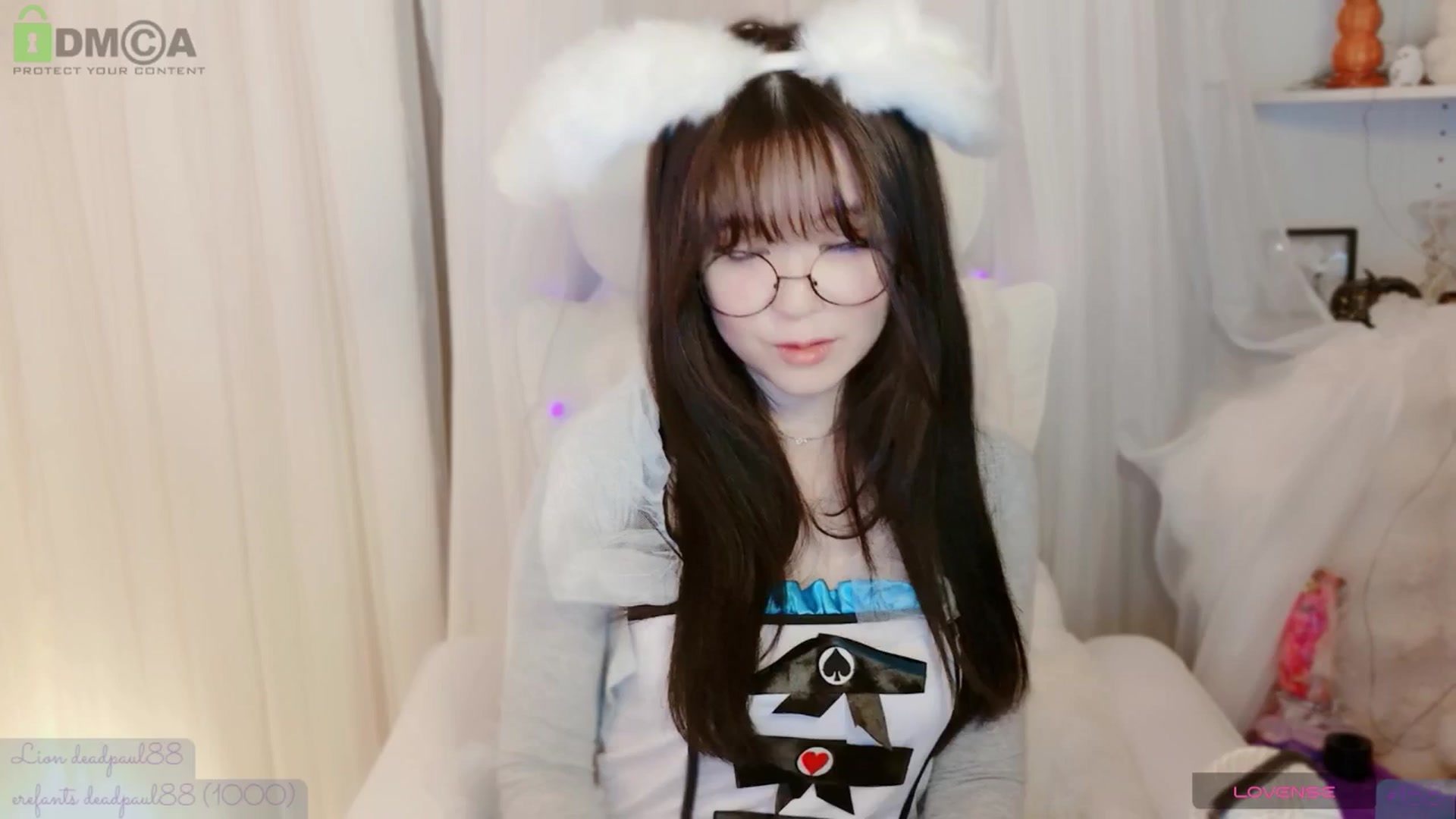 Gallery image thumbnail from meowtheworld's myfreecams stream on, 10/06/2025, 06:47 image 8 of 20