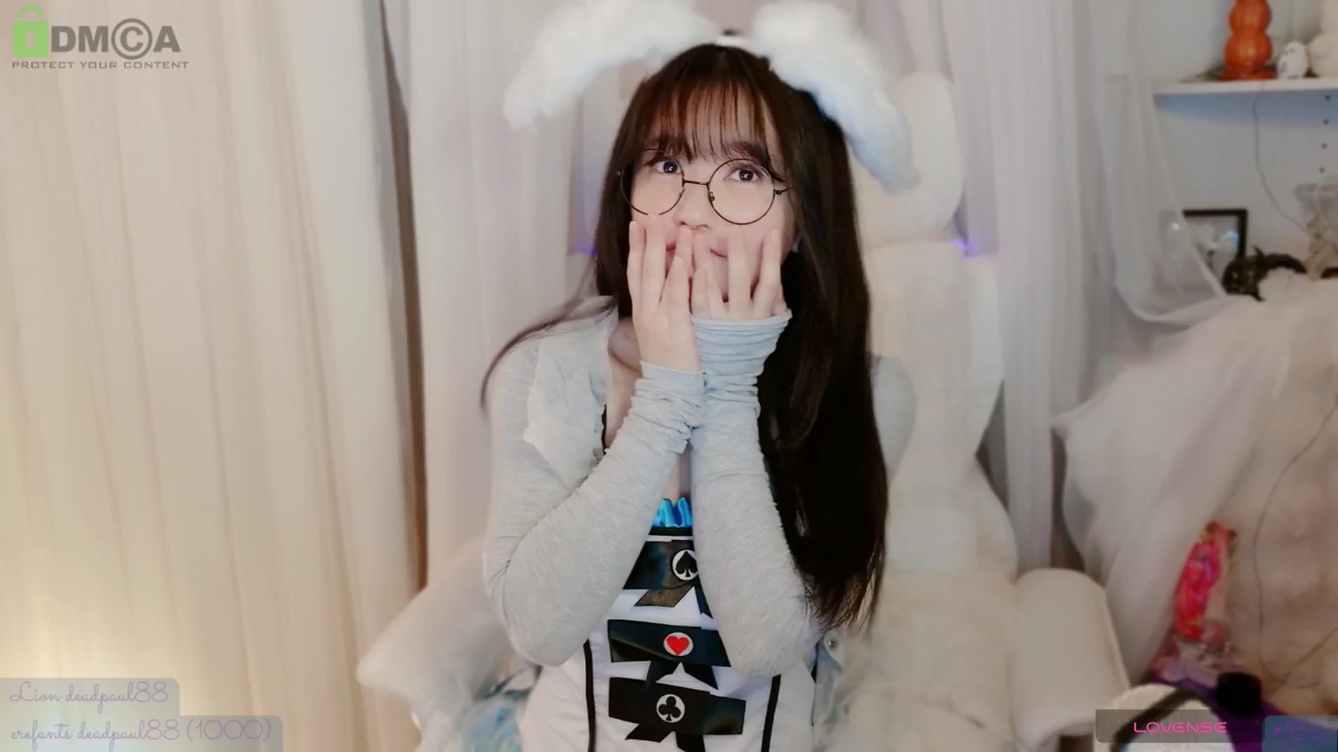 Gallery image thumbnail from meowtheworld's myfreecams stream on, 10/06/2025, 06:47 image 10 of 20