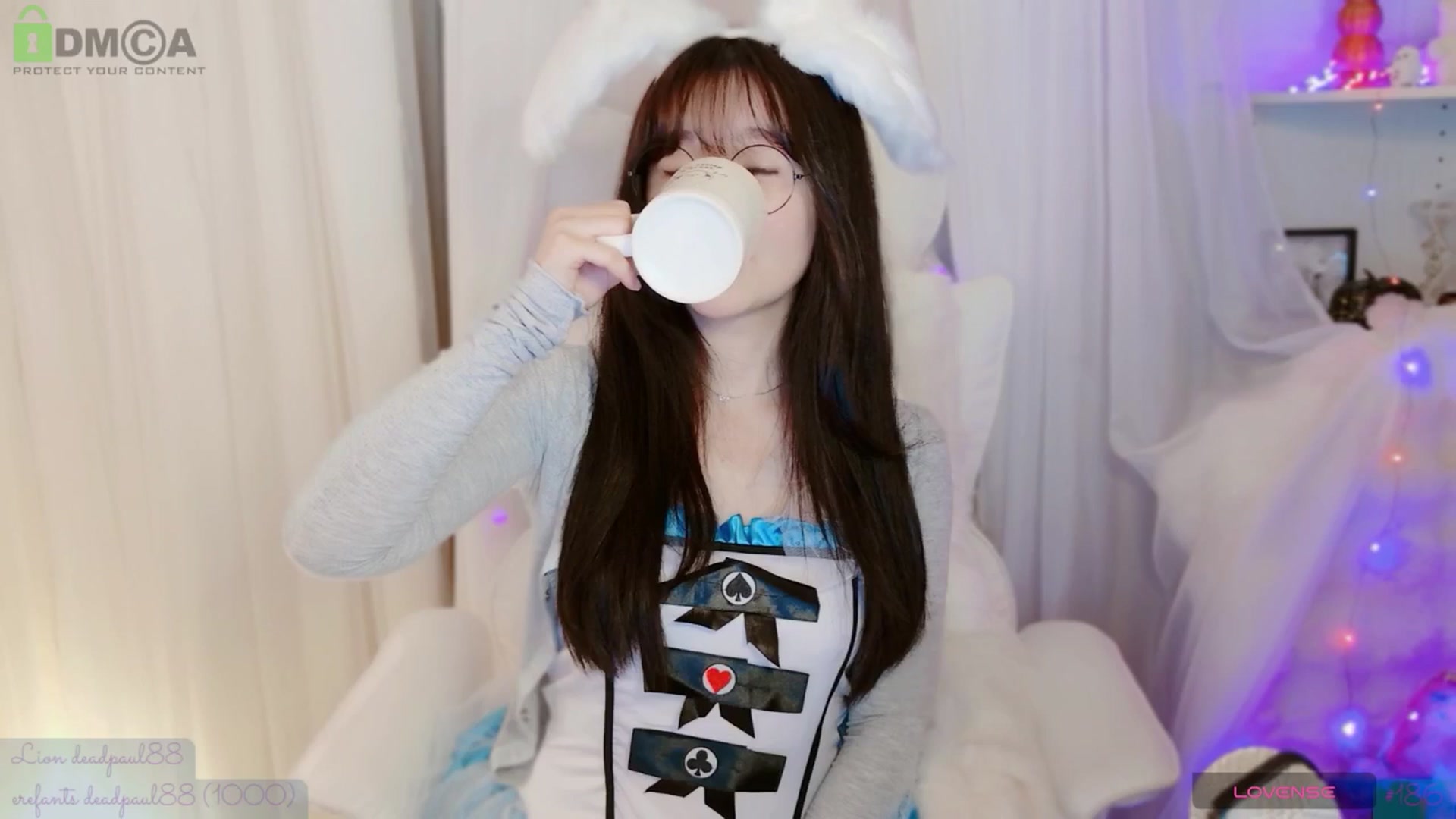 Gallery image thumbnail from meowtheworld's myfreecams stream on, 10/06/2025, 06:47 image 16 of 20