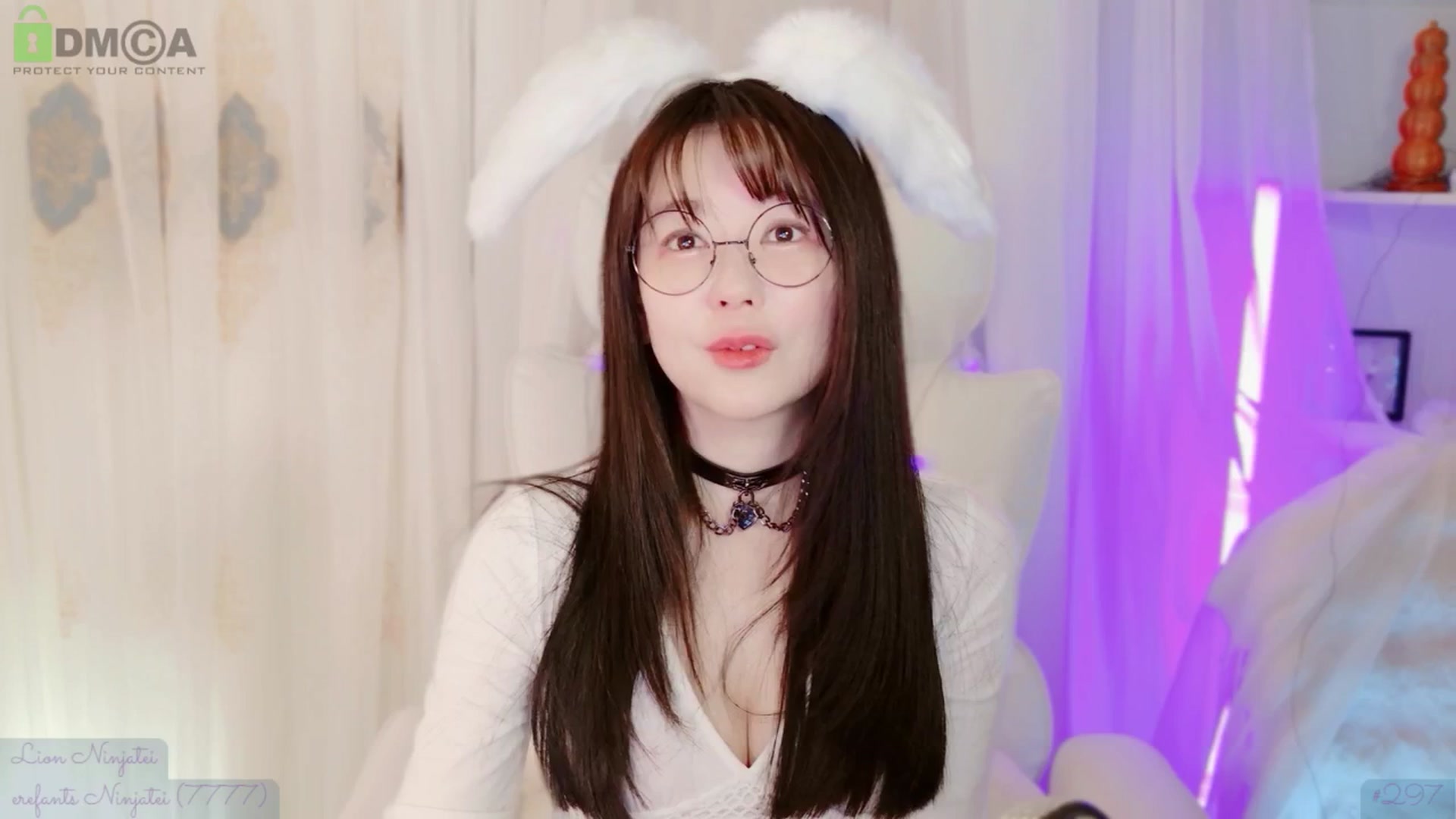 Gallery image thumbnail from meowtheworld's myfreecams stream on, 10/11/2025, 05:47 image 4 of 20