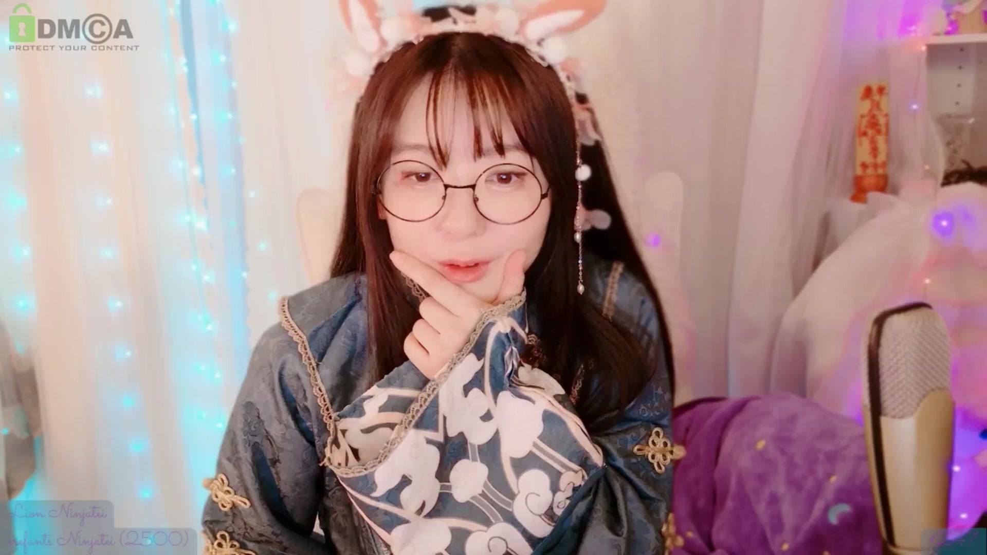 Gallery image thumbnail from meowtheworld's myfreecams stream on, 10/12/2025, 05:51 image 15 of 20