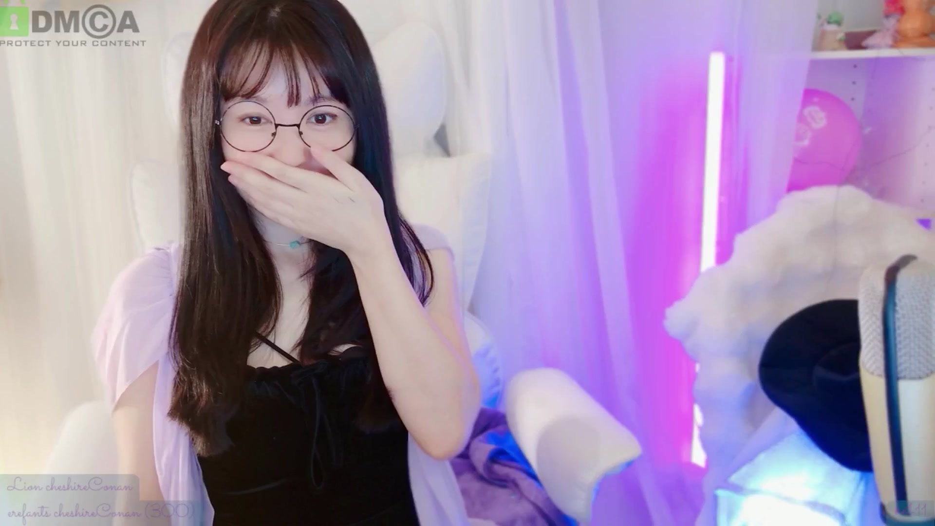 Gallery image thumbnail from meowtheworld's myfreecams stream on, 10/25/2025, 05:57 image 4 of 20