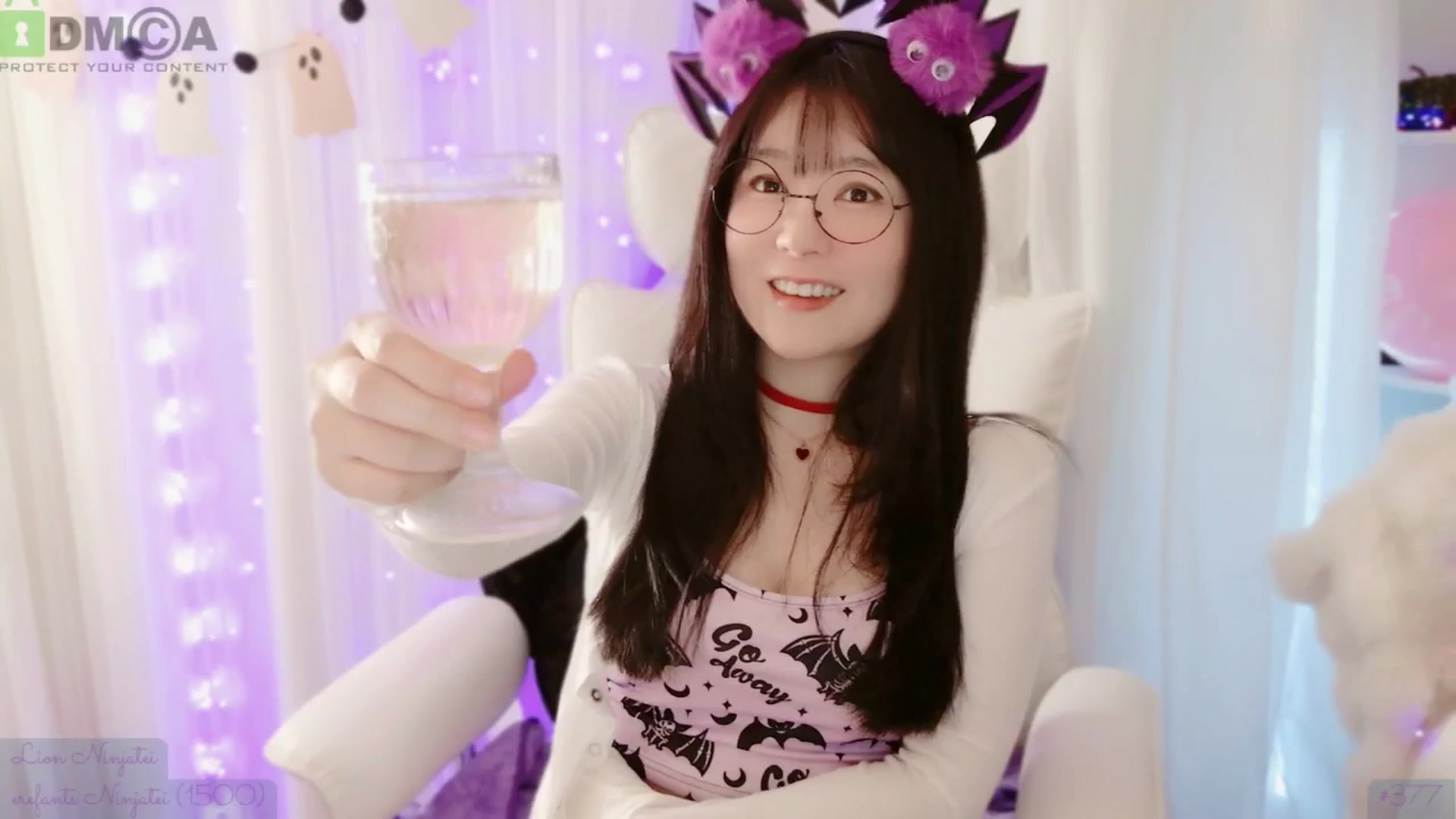 Gallery image thumbnail from meowtheworld's myfreecams stream on, 10/26/2025, 06:37 image 10 of 20