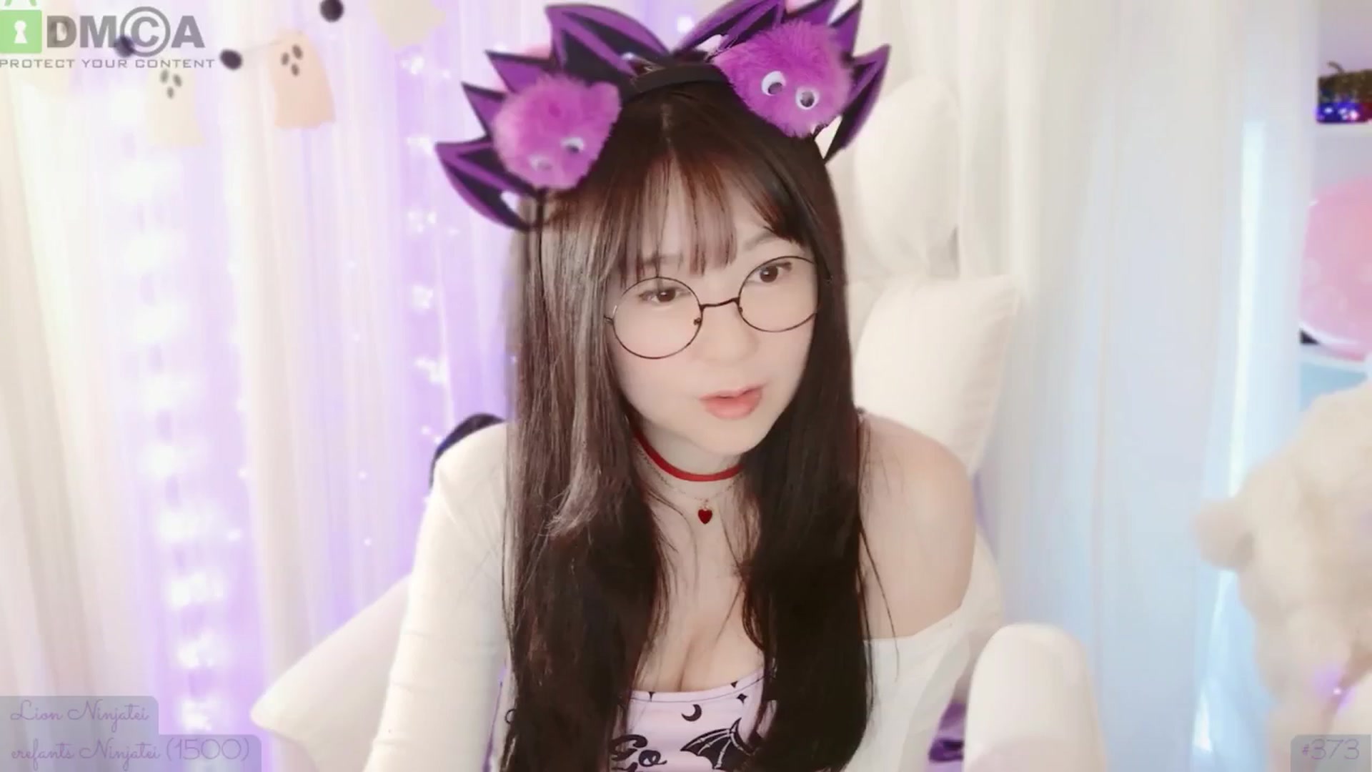 Gallery image thumbnail from meowtheworld's myfreecams stream on, 10/26/2025, 06:37 image 12 of 20