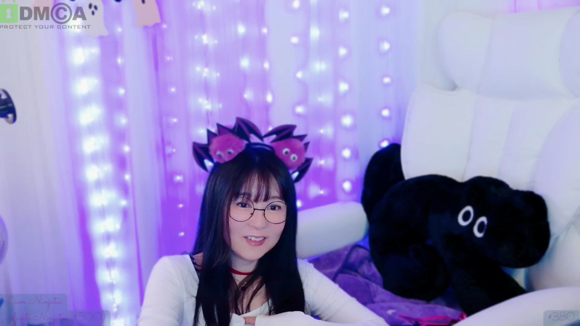 Gallery image thumbnail from meowtheworld's myfreecams stream on, 10/26/2025, 06:37 image 5 of 20