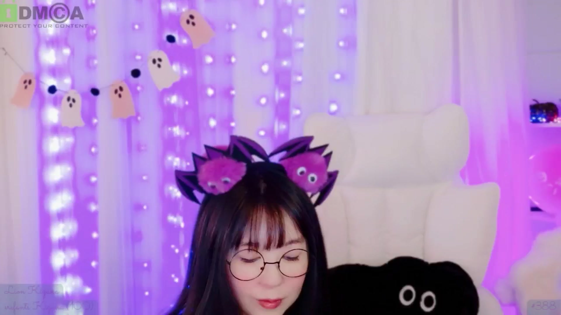 Gallery image thumbnail from meowtheworld's myfreecams stream on, 10/26/2025, 06:37 image 4 of 20
