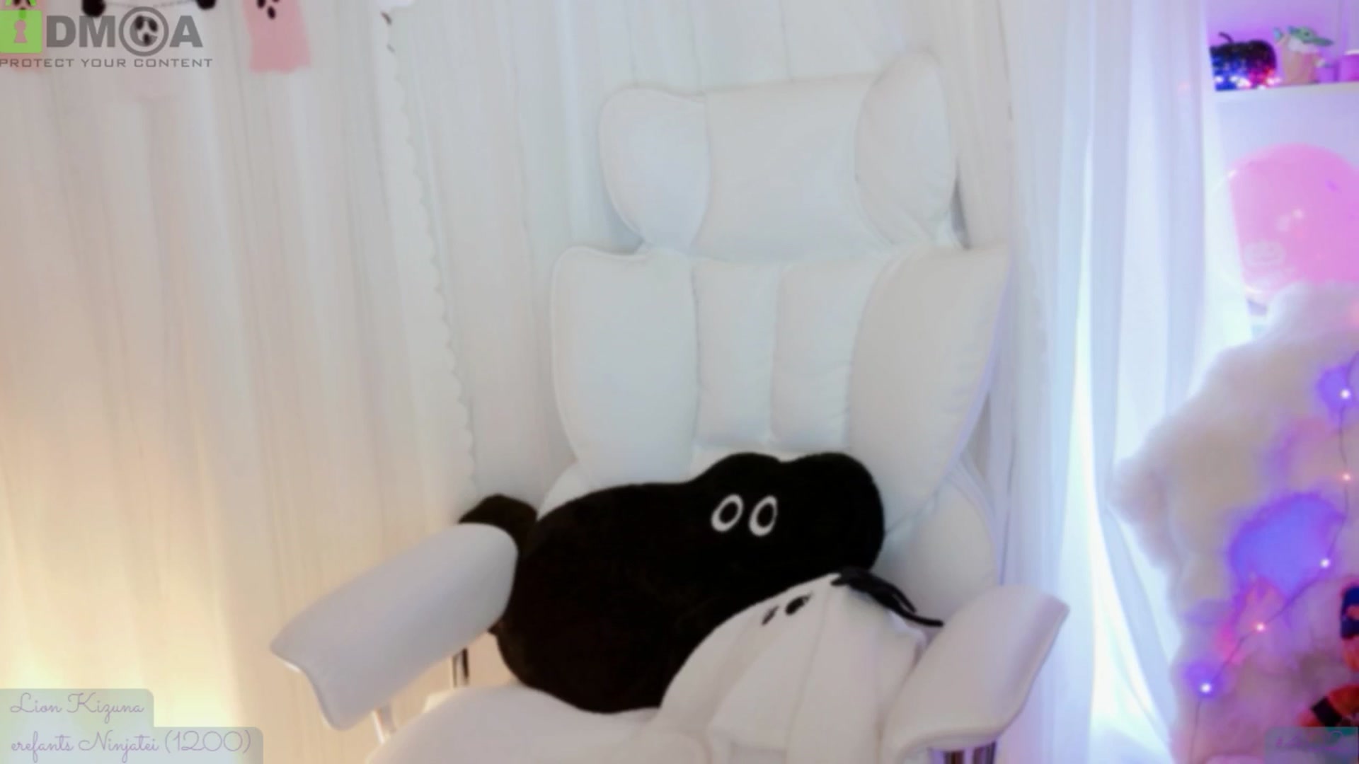Gallery image thumbnail from meowtheworld's myfreecams stream on, 11/01/2025, 05:56 image 15 of 20