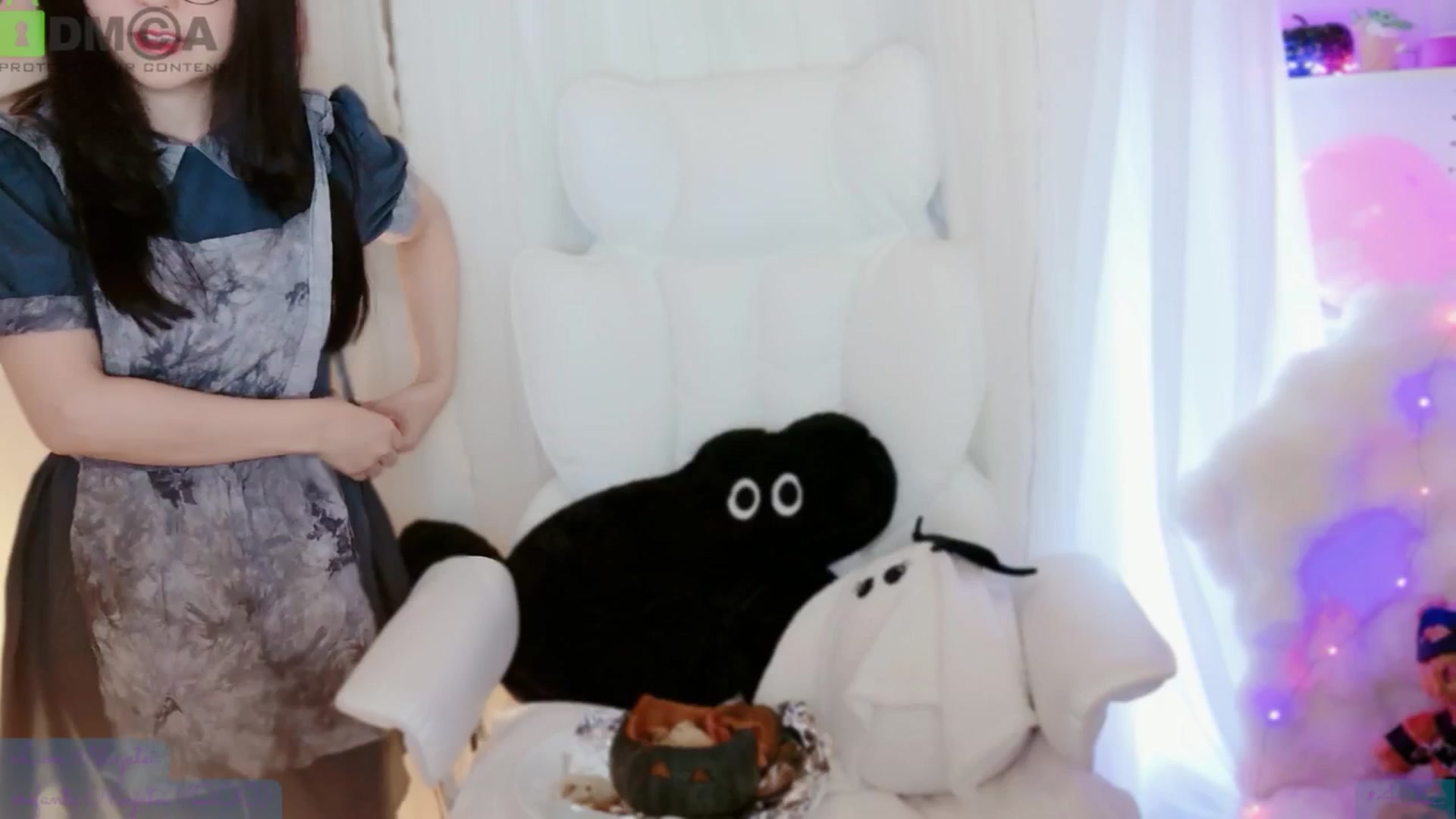Gallery image thumbnail from meowtheworld's myfreecams stream on, 11/01/2025, 05:56 image 7 of 20