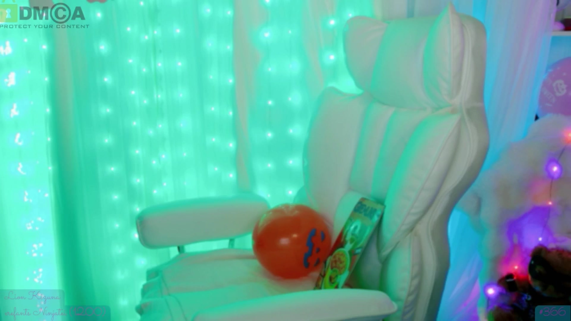 Gallery image thumbnail from meowtheworld's myfreecams stream on, 11/02/2025, 06:49 image 9 of 20