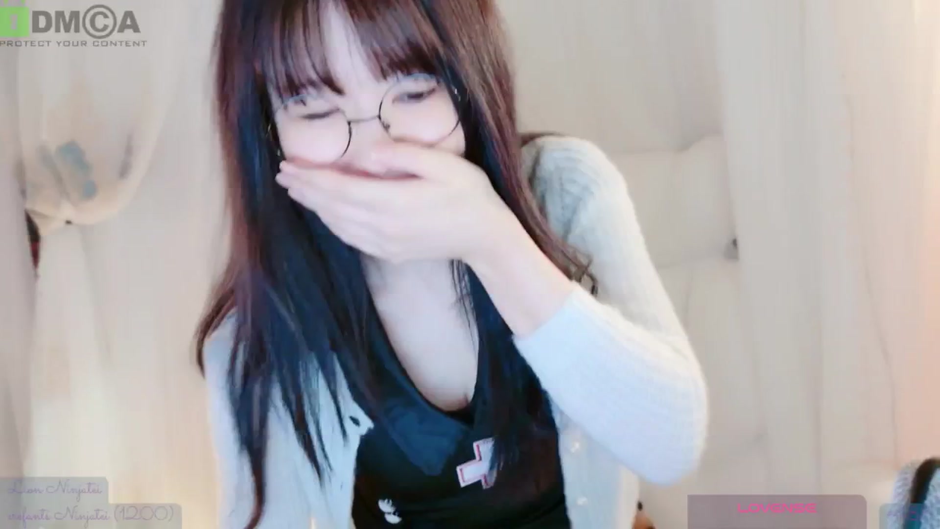 Gallery image thumbnail from meowtheworld's myfreecams stream on, 11/08/2025, 06:18 image 4 of 20