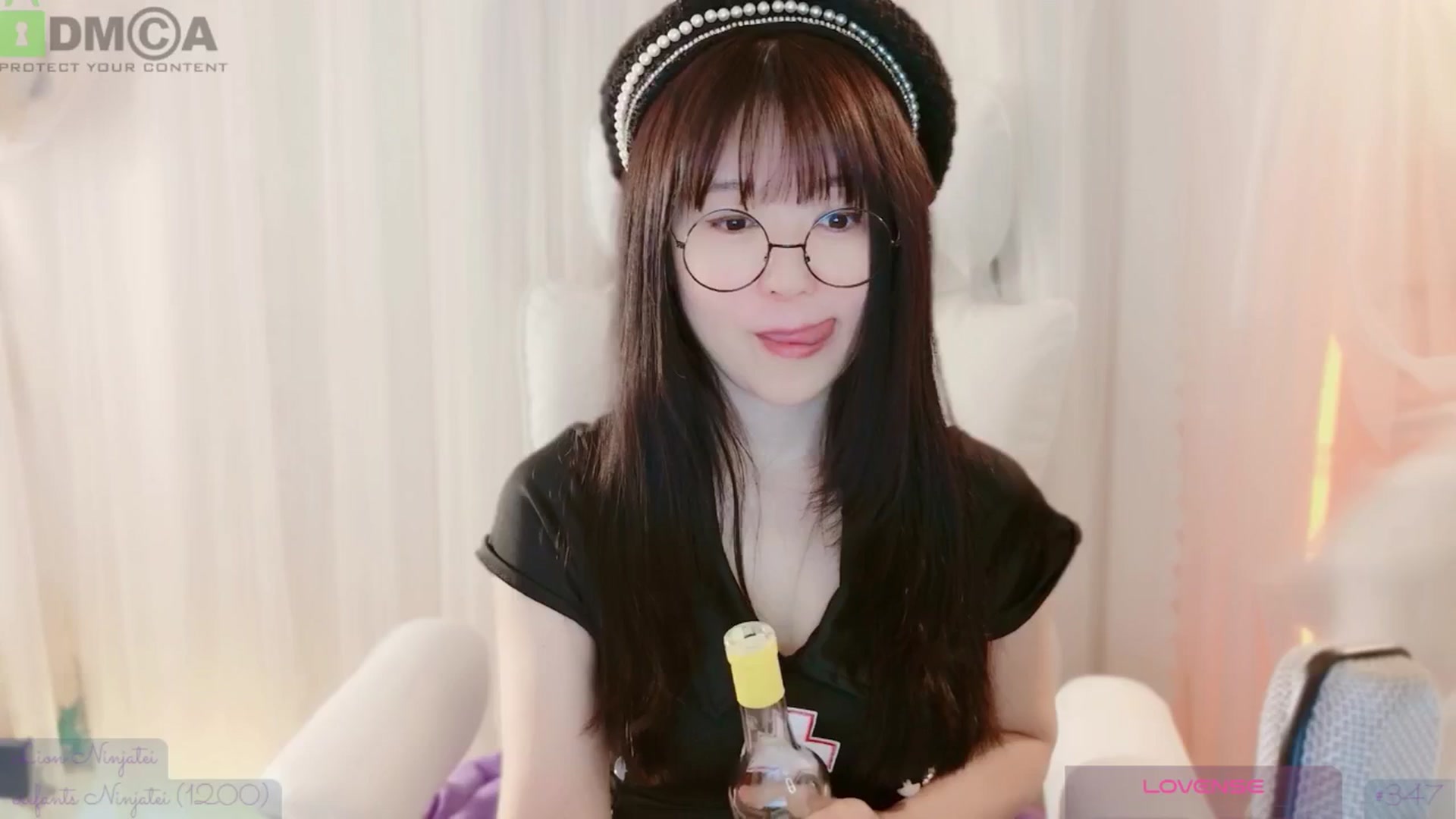 Gallery image thumbnail from meowtheworld's myfreecams stream on, 11/08/2025, 06:18 image 20 of 20