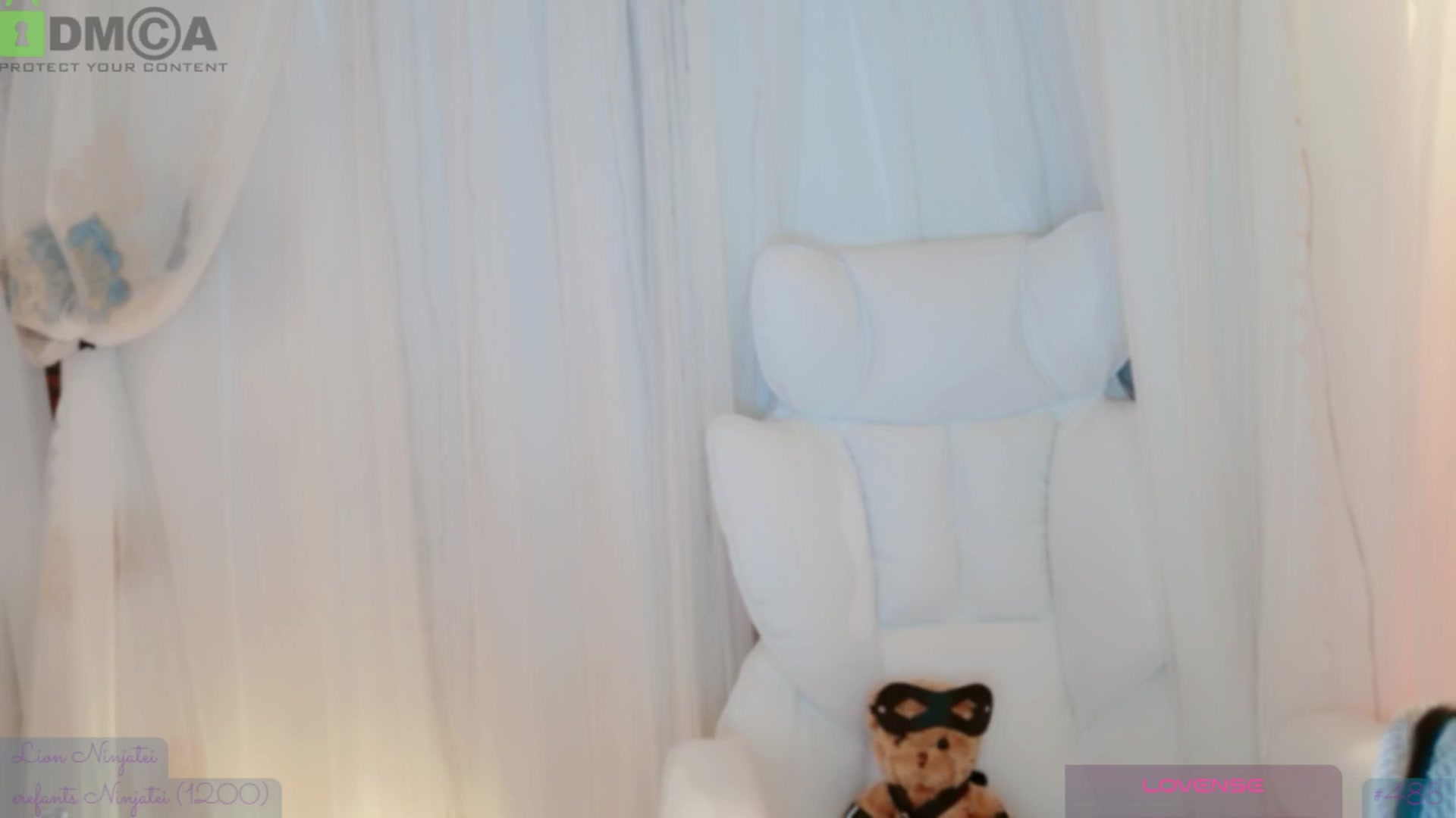 Gallery image thumbnail from meowtheworld's myfreecams stream on, 11/08/2025, 06:18 image 3 of 20
