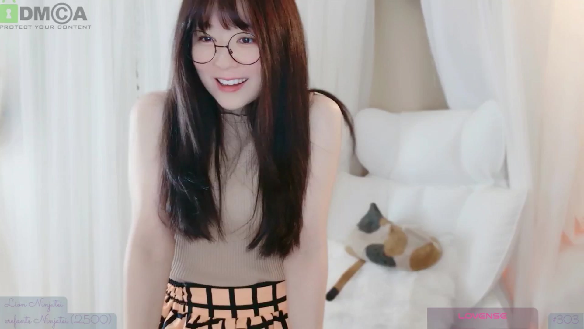 Gallery image thumbnail from meowtheworld's myfreecams stream on, 11/10/2025, 06:28 image 18 of 20