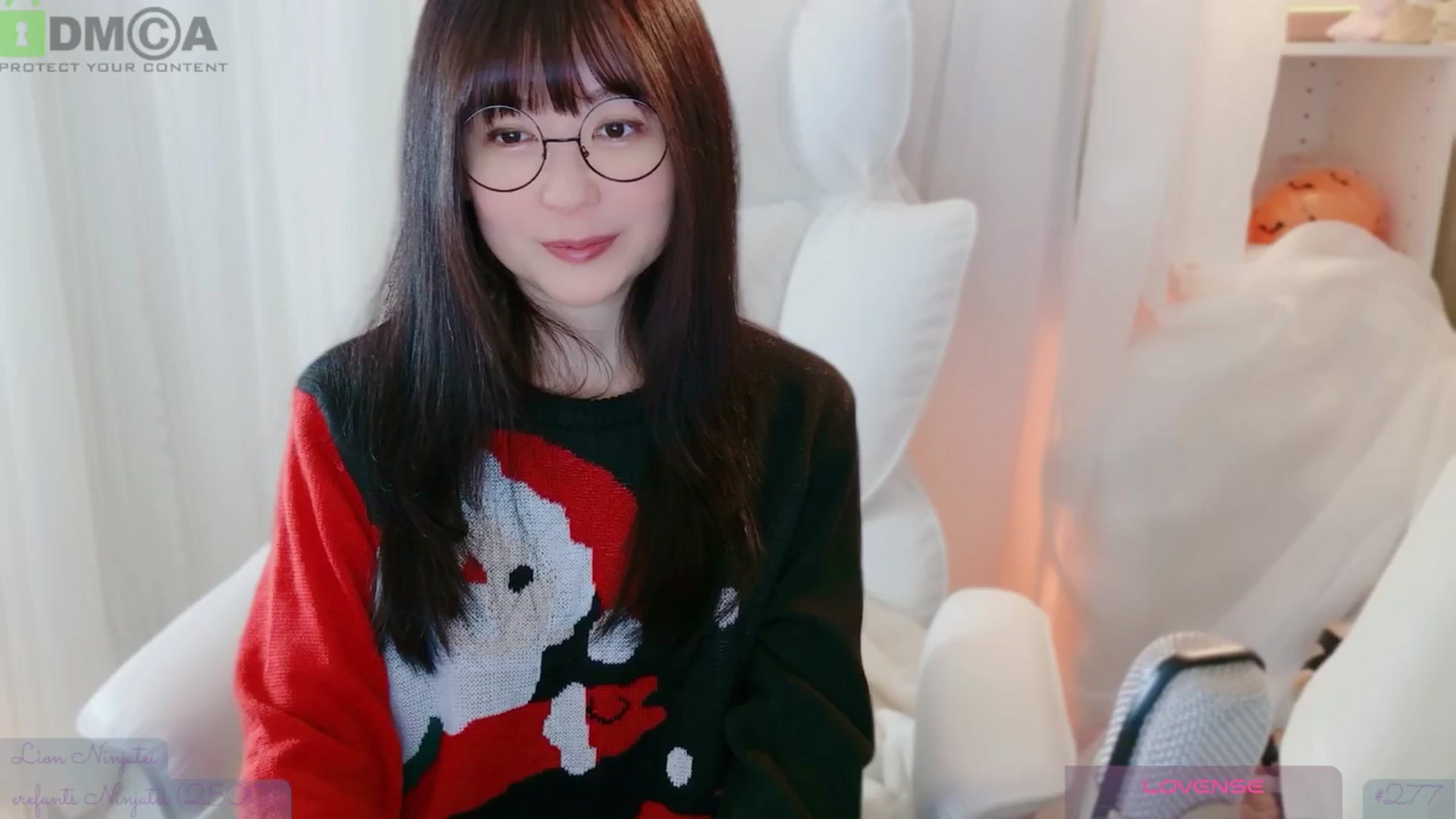 Gallery image thumbnail from meowtheworld's myfreecams stream on, 11/10/2025, 08:03 image 10 of 20