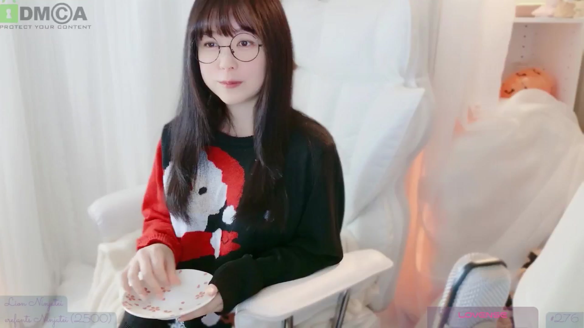 Gallery image thumbnail from meowtheworld's myfreecams stream on, 11/10/2025, 08:03 image 3 of 20