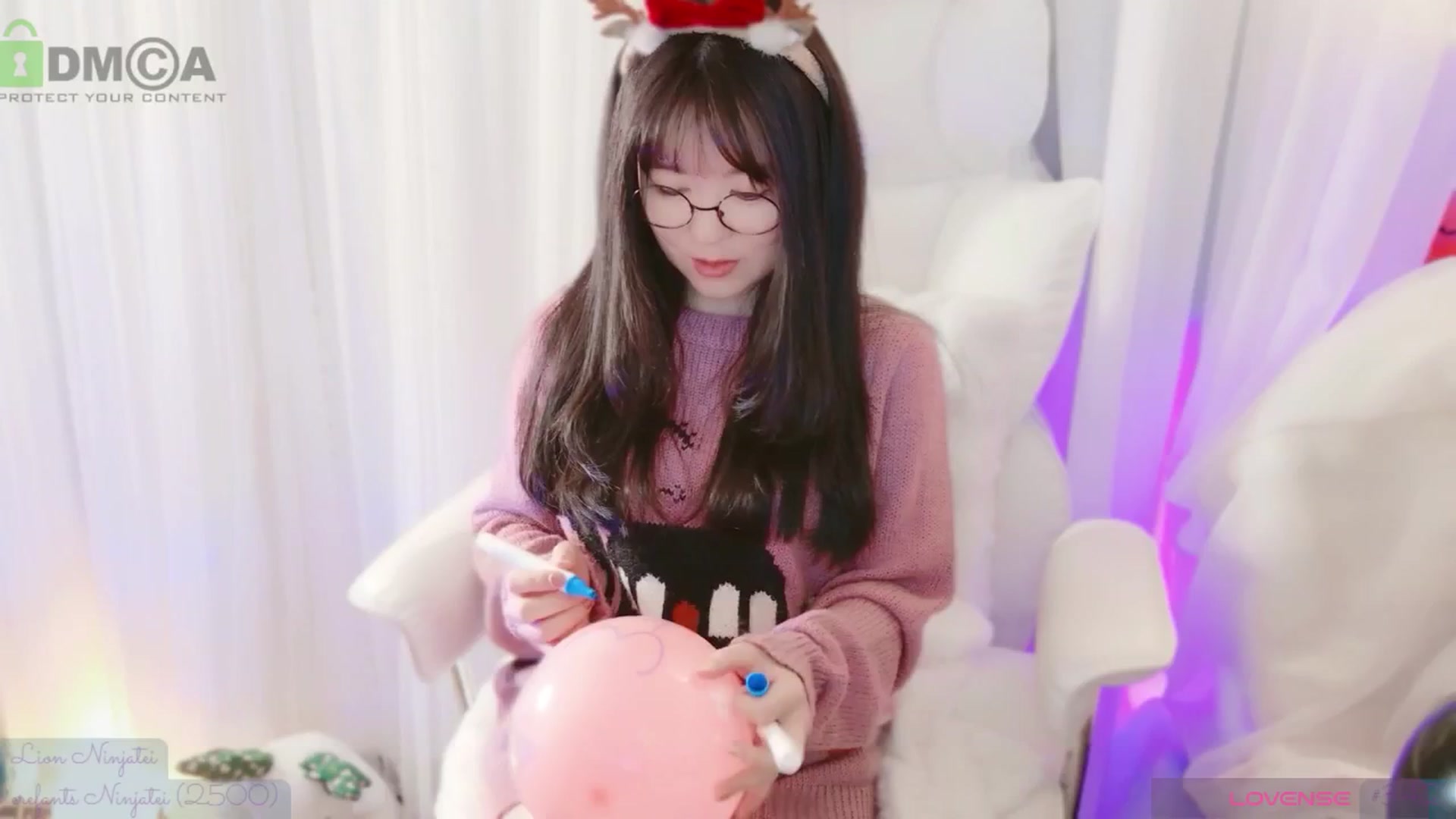 Gallery image thumbnail from meowtheworld's myfreecams stream on, 11/15/2025, 08:02 image 14 of 20