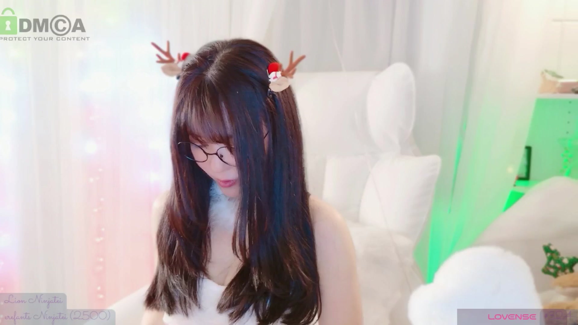 Gallery image thumbnail from meowtheworld's myfreecams stream on, 11/16/2025, 06:36 image 20 of 20