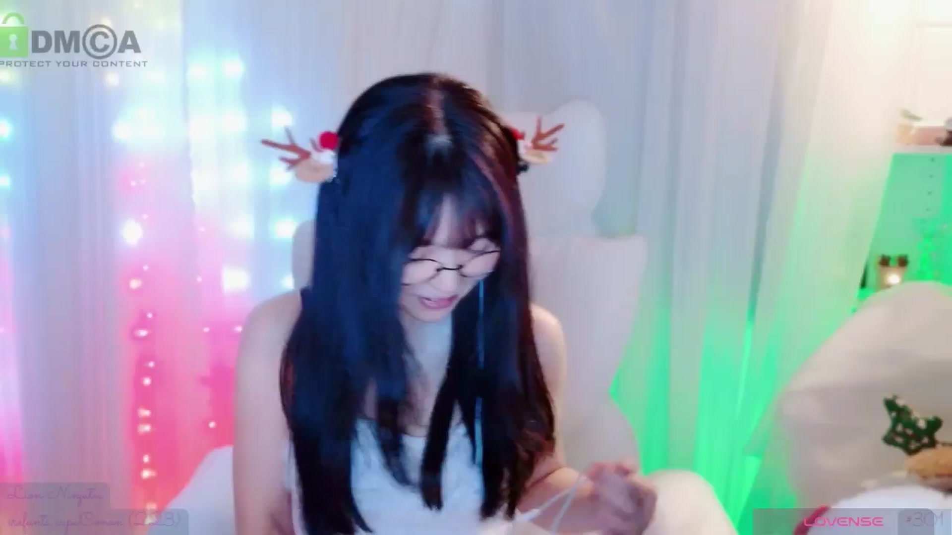 Gallery image thumbnail from meowtheworld's myfreecams stream on, 11/16/2025, 10:53 image 19 of 20