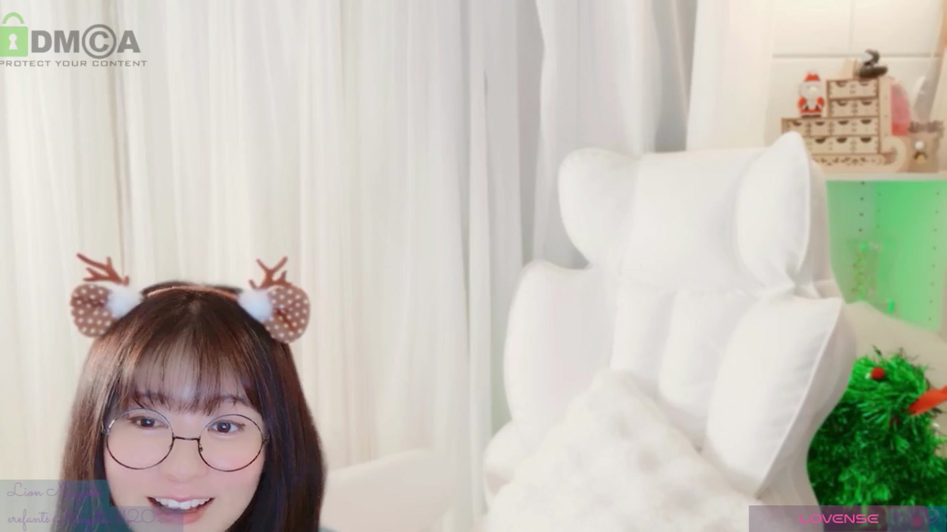 Gallery image thumbnail from meowtheworld's myfreecams stream on, 11/22/2025, 06:21 image 13 of 20