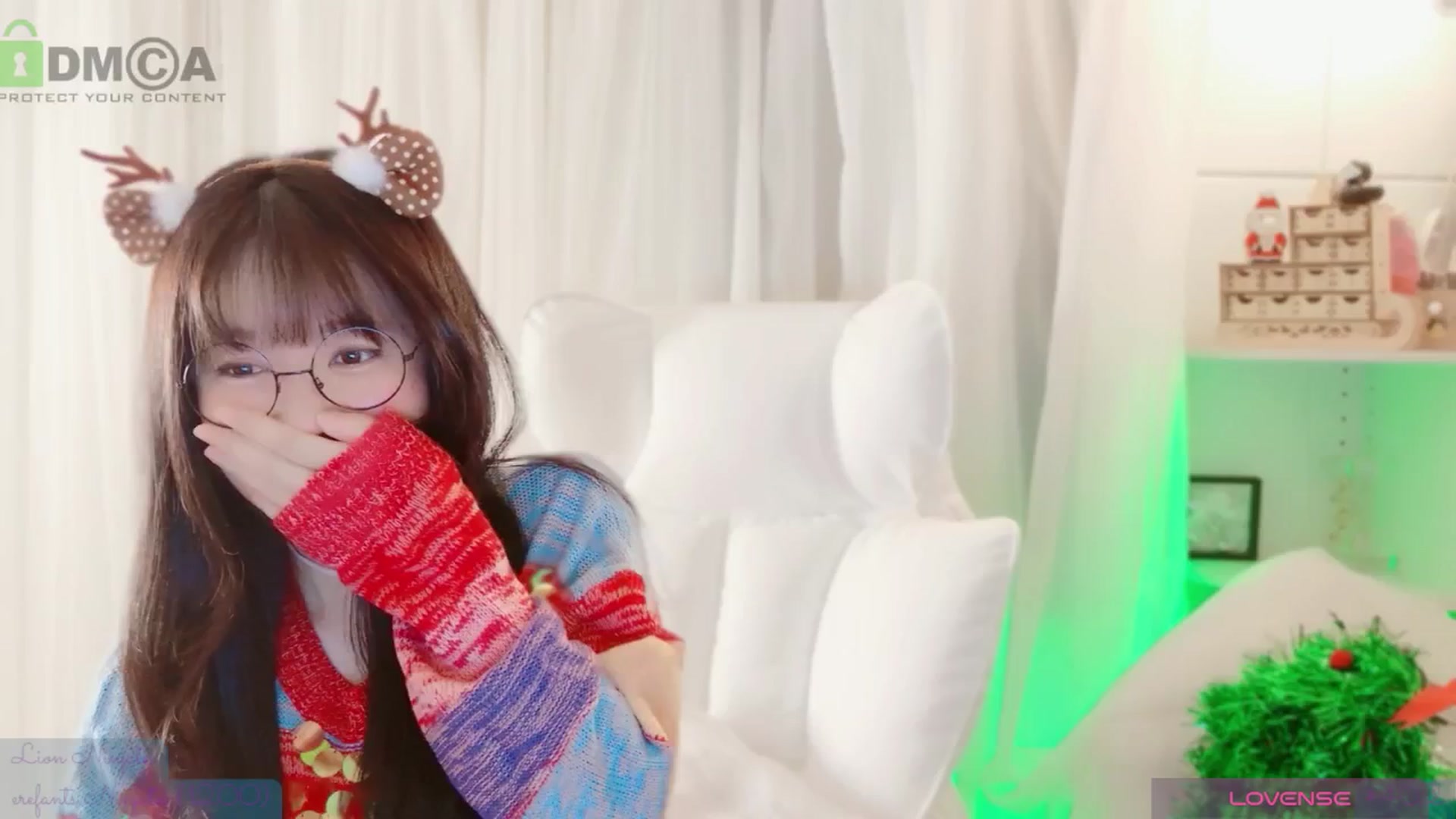 Gallery image thumbnail from meowtheworld's myfreecams stream on, 11/22/2025, 06:21 image 8 of 20