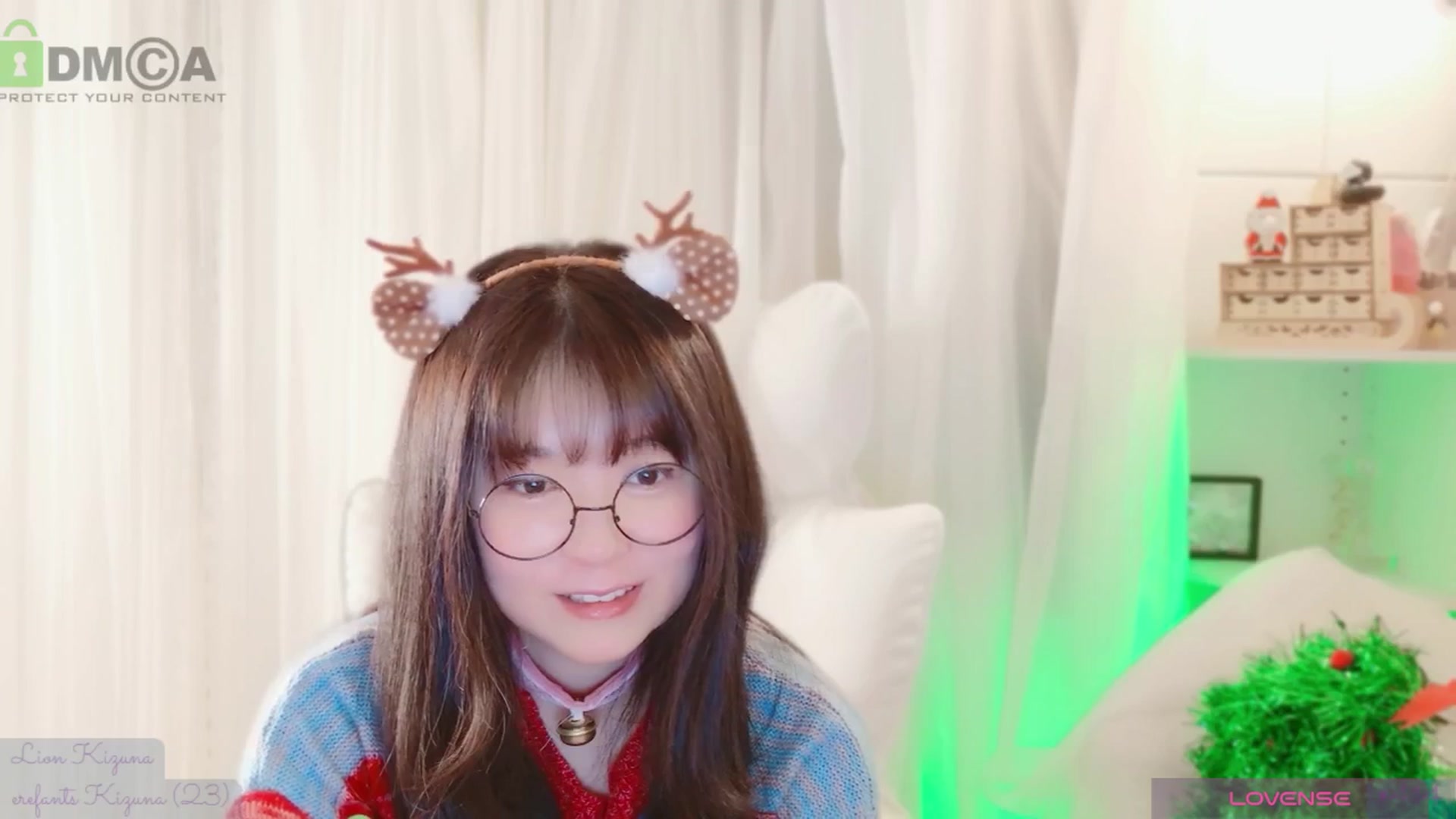 Gallery image thumbnail from meowtheworld's myfreecams stream on, 11/22/2025, 06:21 image 2 of 20