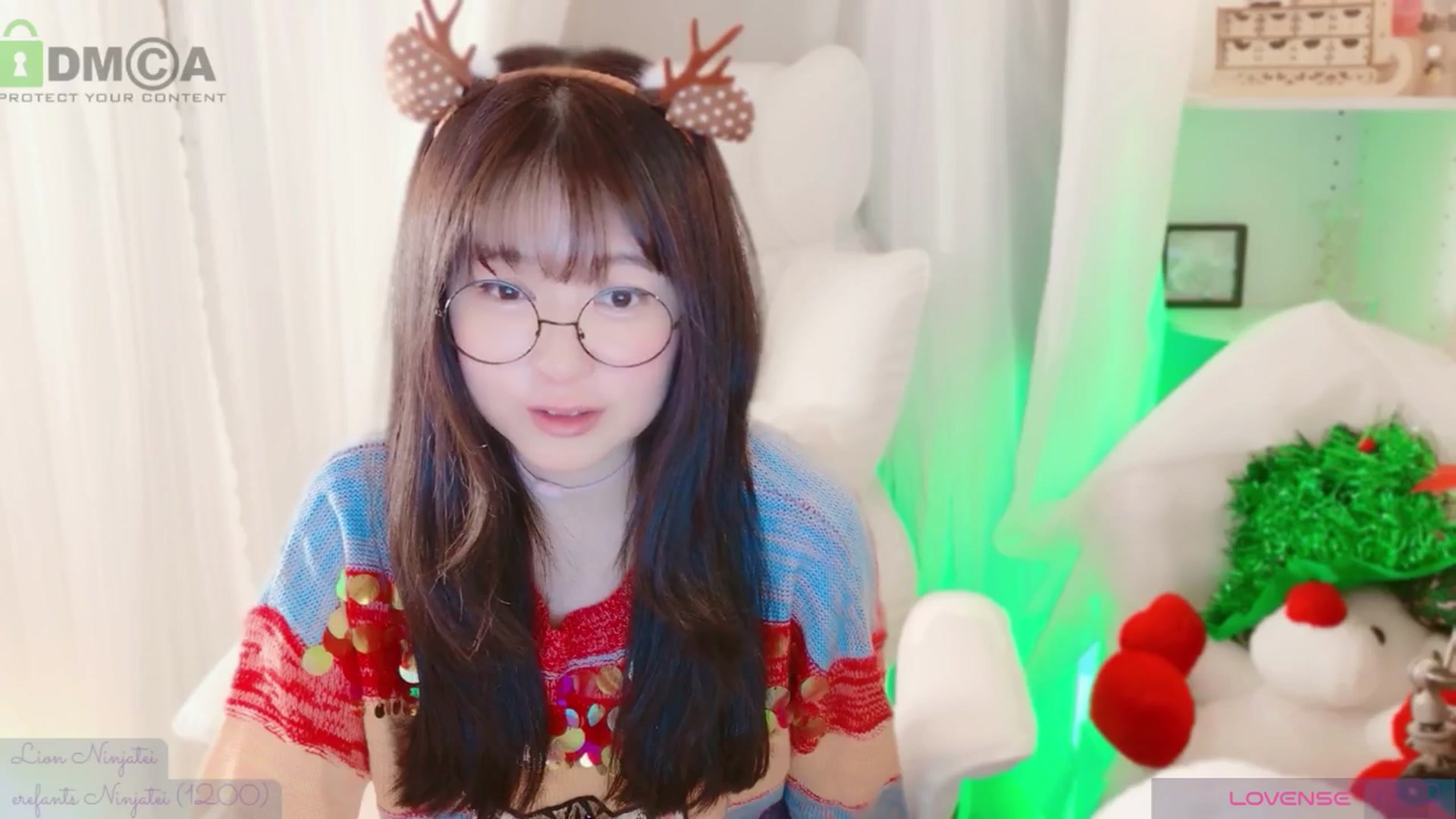Gallery image thumbnail from meowtheworld's myfreecams stream on, 11/22/2025, 06:44 image 12 of 20