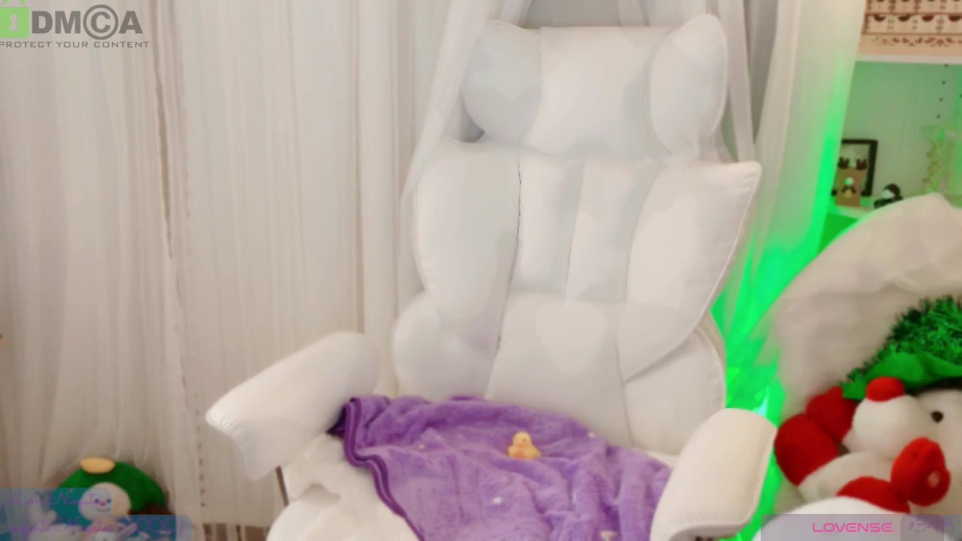 Gallery image thumbnail from meowtheworld's myfreecams stream on, 11/23/2025, 06:43 image 10 of 20