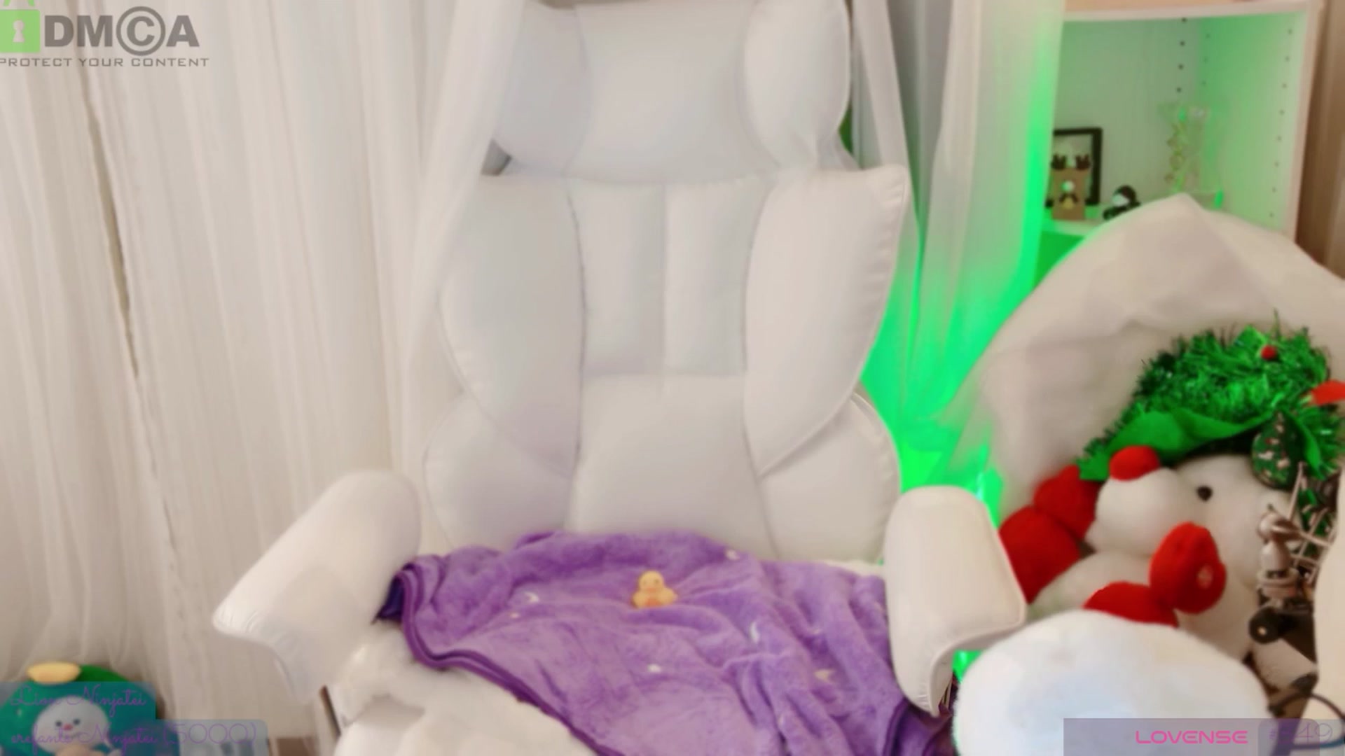 Gallery image thumbnail from meowtheworld's myfreecams stream on, 11/23/2025, 06:43 image 8 of 20