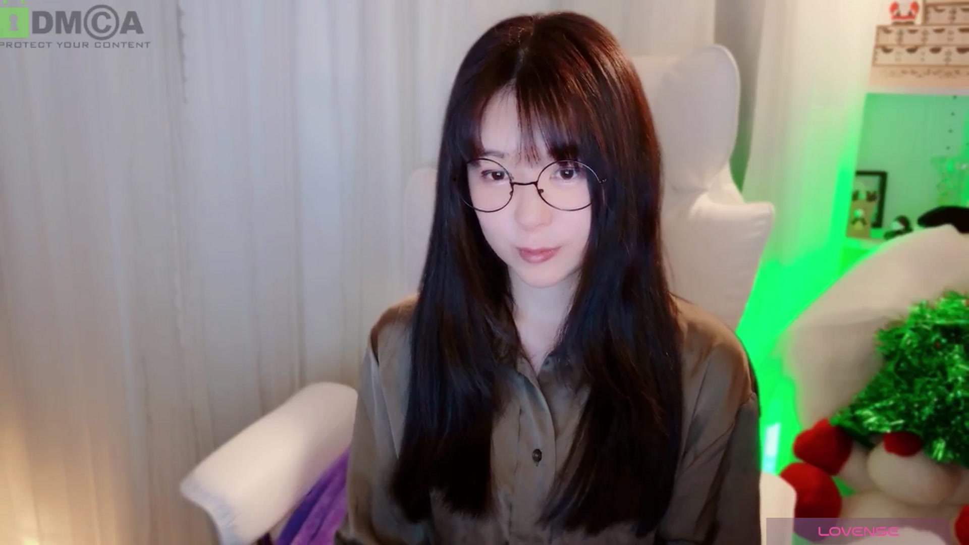 Gallery image thumbnail from meowtheworld's myfreecams stream on, 11/23/2025, 10:50 image 14 of 20