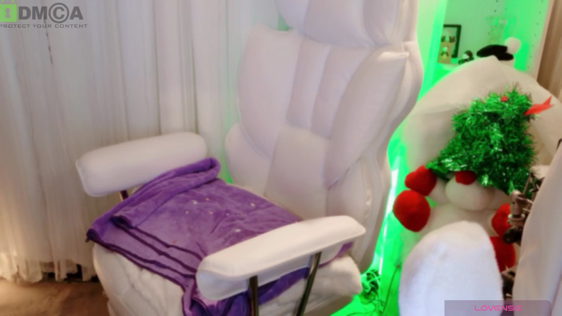 Gallery image thumbnail from meowtheworld's myfreecams stream on, 11/23/2025, 10:50 image 1 of 20