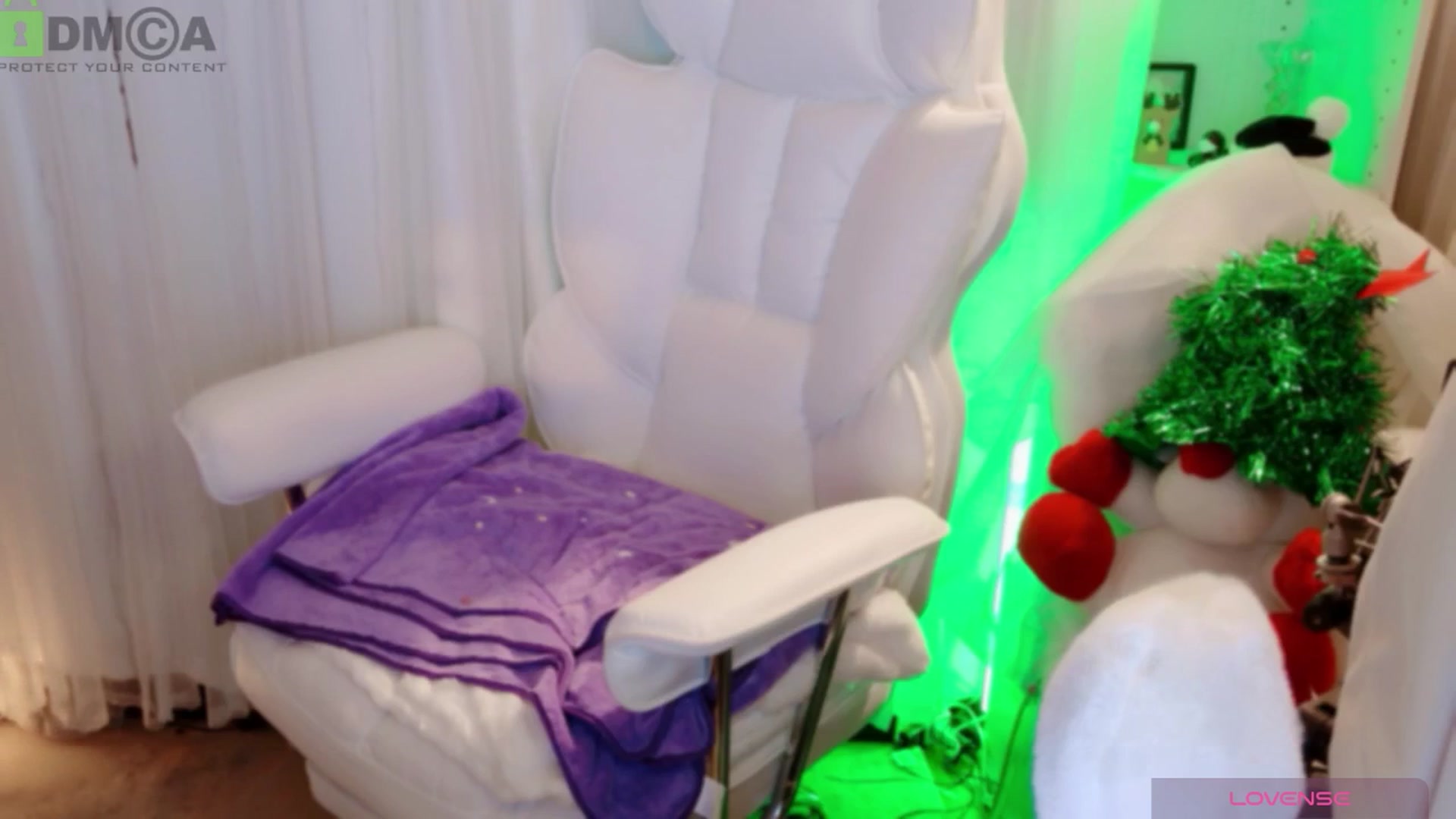 Gallery image thumbnail from meowtheworld's myfreecams stream on, 11/23/2025, 10:50 image 4 of 20