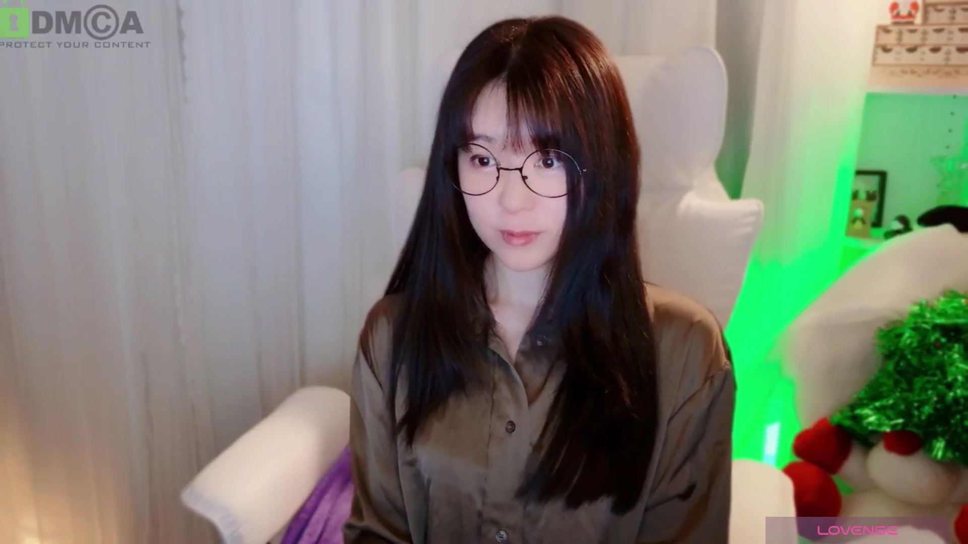 Gallery image thumbnail from meowtheworld's myfreecams stream on, 11/23/2025, 10:50 image 16 of 20