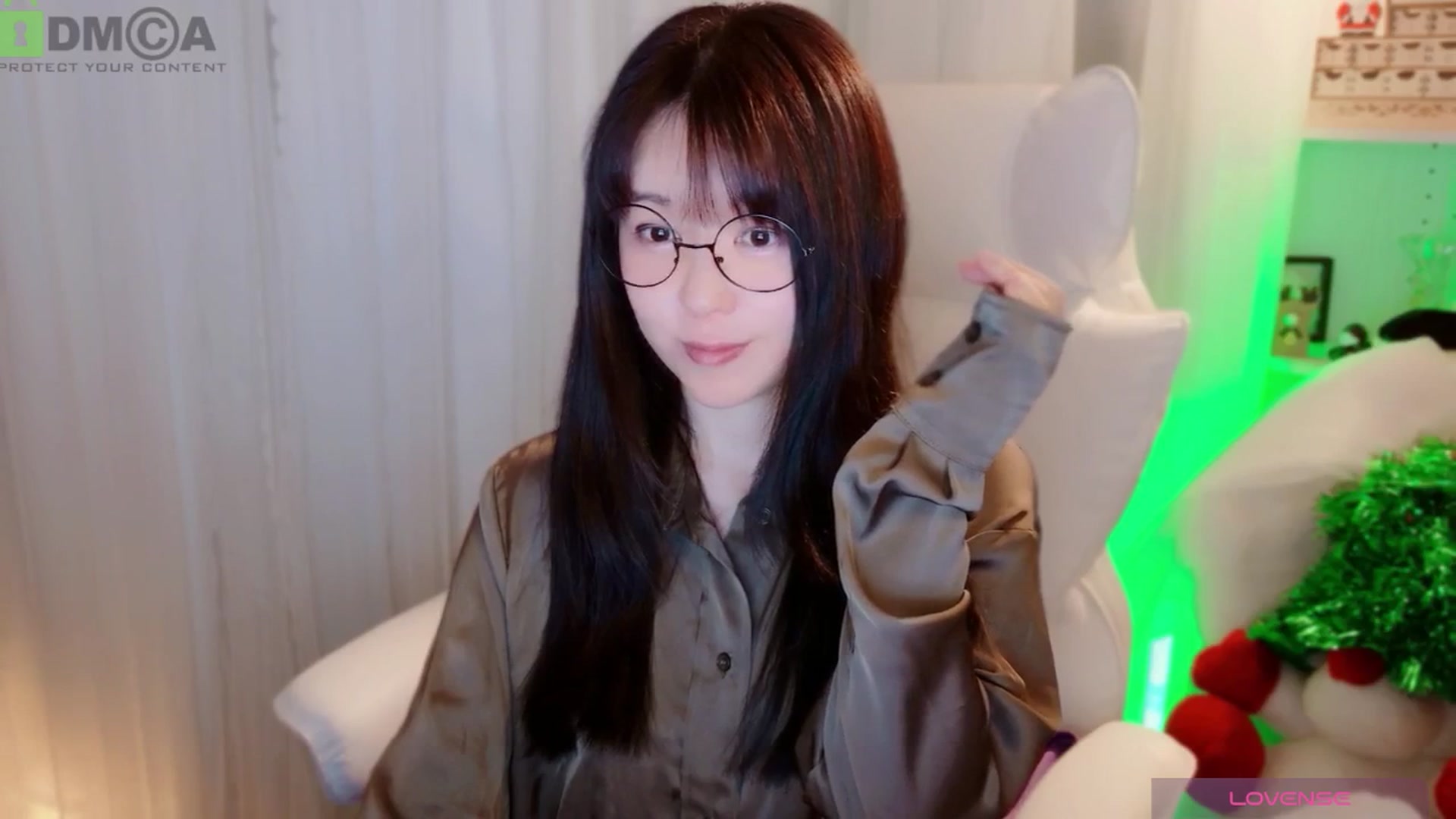 Gallery image thumbnail from meowtheworld's myfreecams stream on, 11/23/2025, 10:50 image 13 of 20