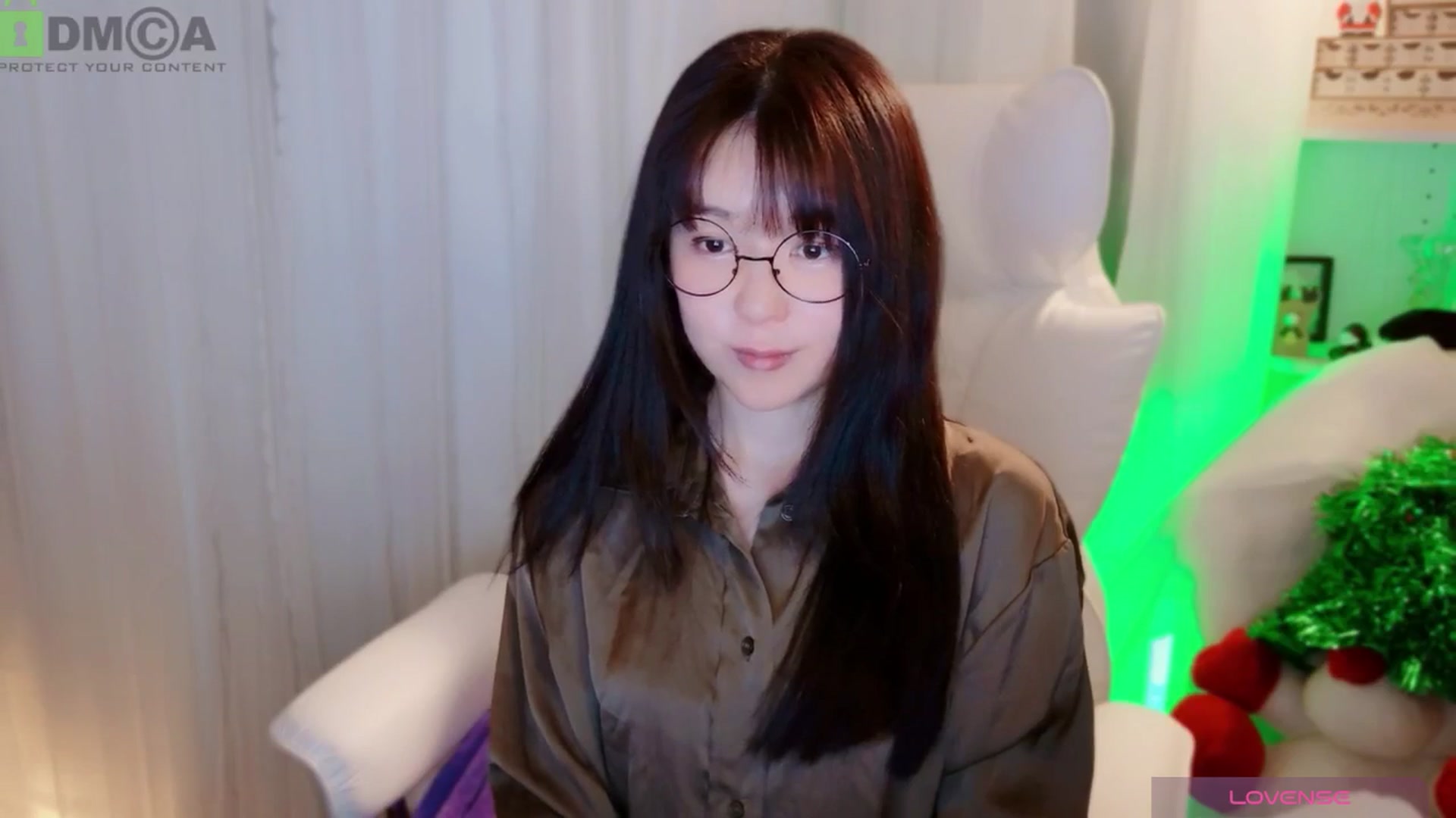 Gallery image thumbnail from meowtheworld's myfreecams stream on, 11/23/2025, 10:50 image 15 of 20