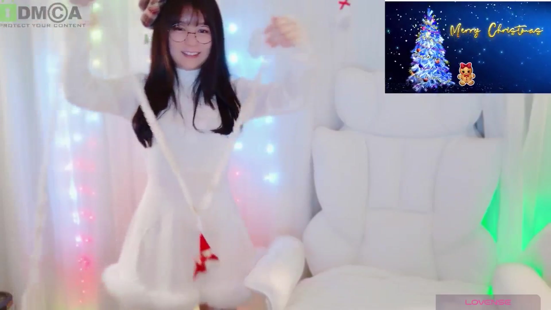 Gallery image thumbnail from meowtheworld's myfreecams stream on, 11/29/2025, 07:05 image 3 of 20