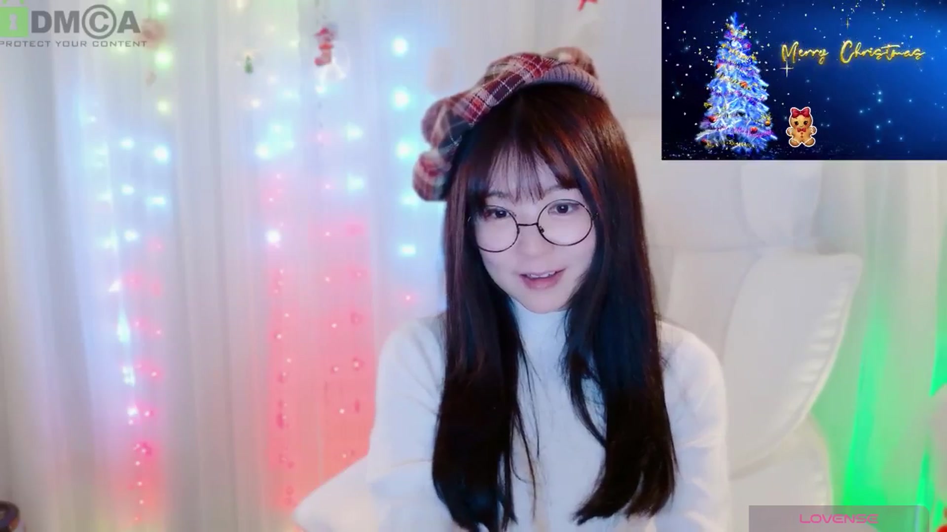 Gallery image thumbnail from meowtheworld's myfreecams stream on, 11/29/2025, 07:05 image 2 of 20