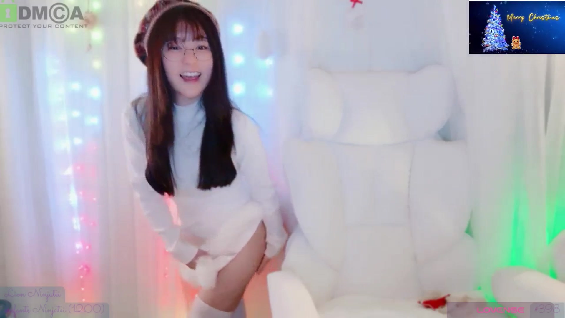 Gallery image thumbnail from meowtheworld's myfreecams stream on, 11/29/2025, 07:05 image 9 of 20